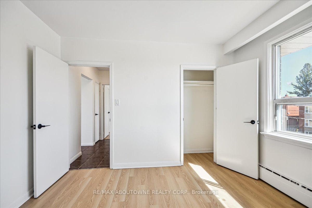 2 Wesley Street Unit 5 photo 29