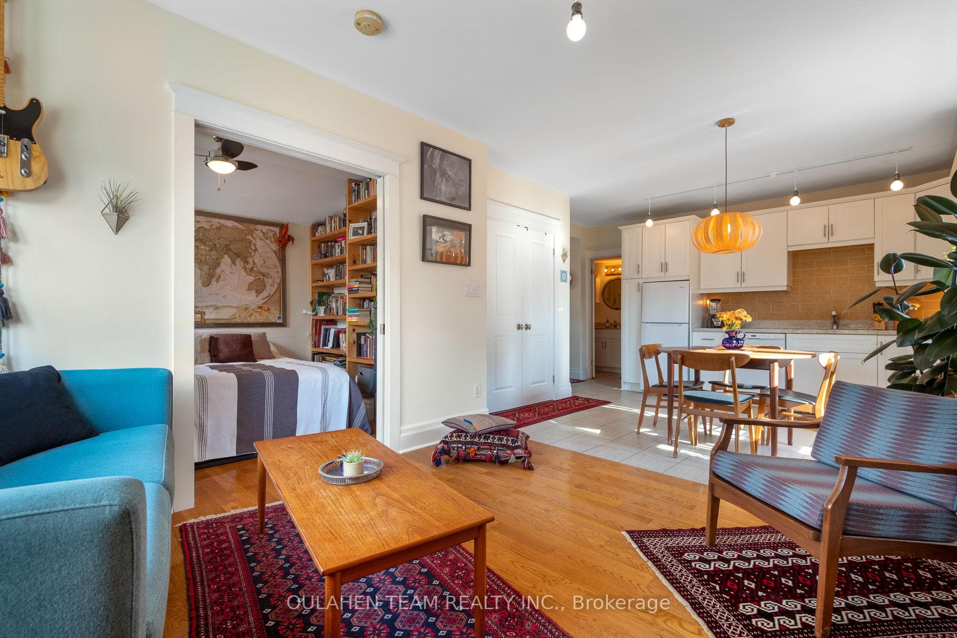 817 Broadview Avenue Unit A photo 14