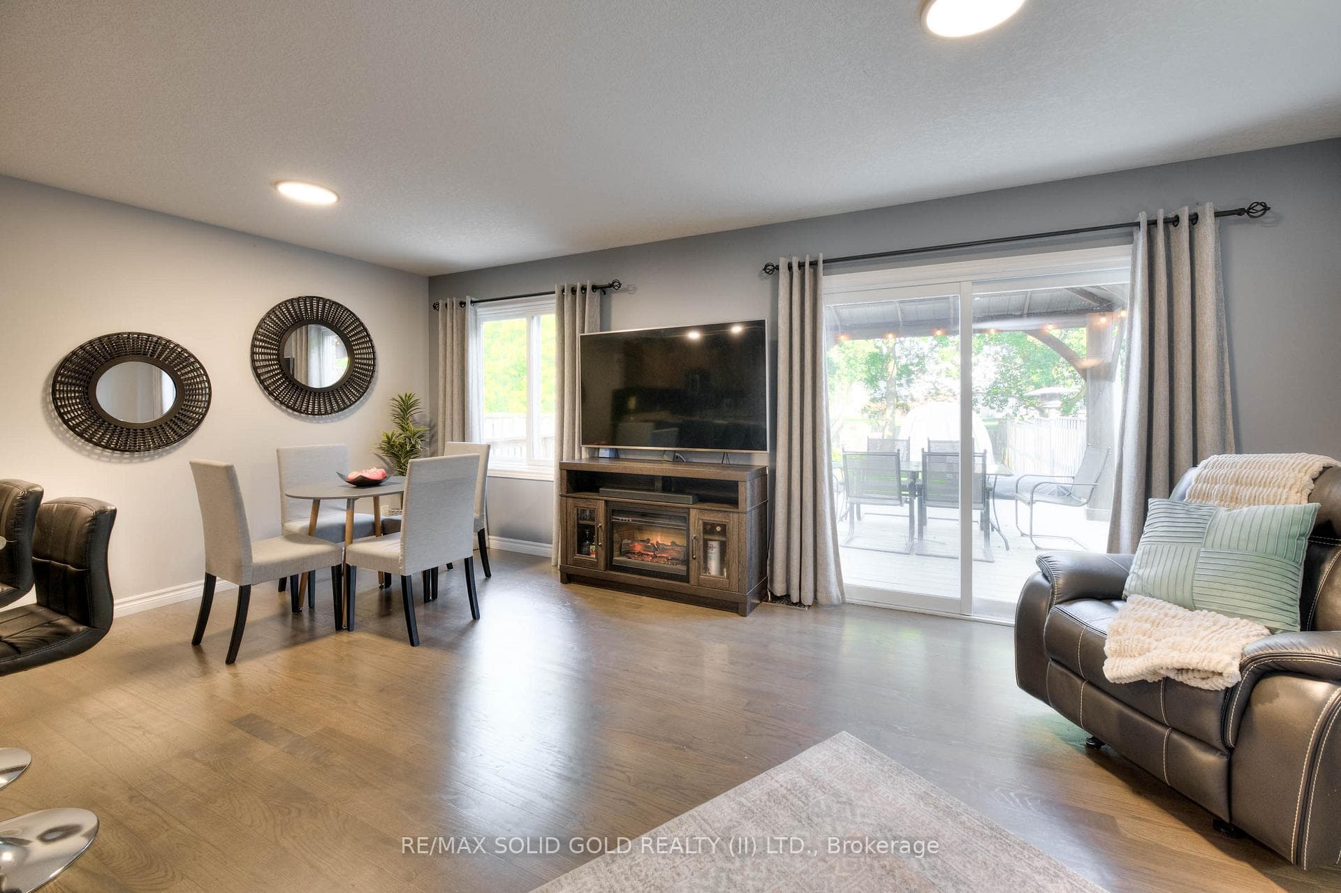 460 Colt Street photo 21