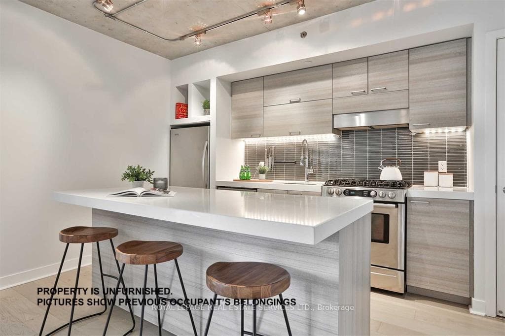 55 Stewart Street Unit 637 photo 13