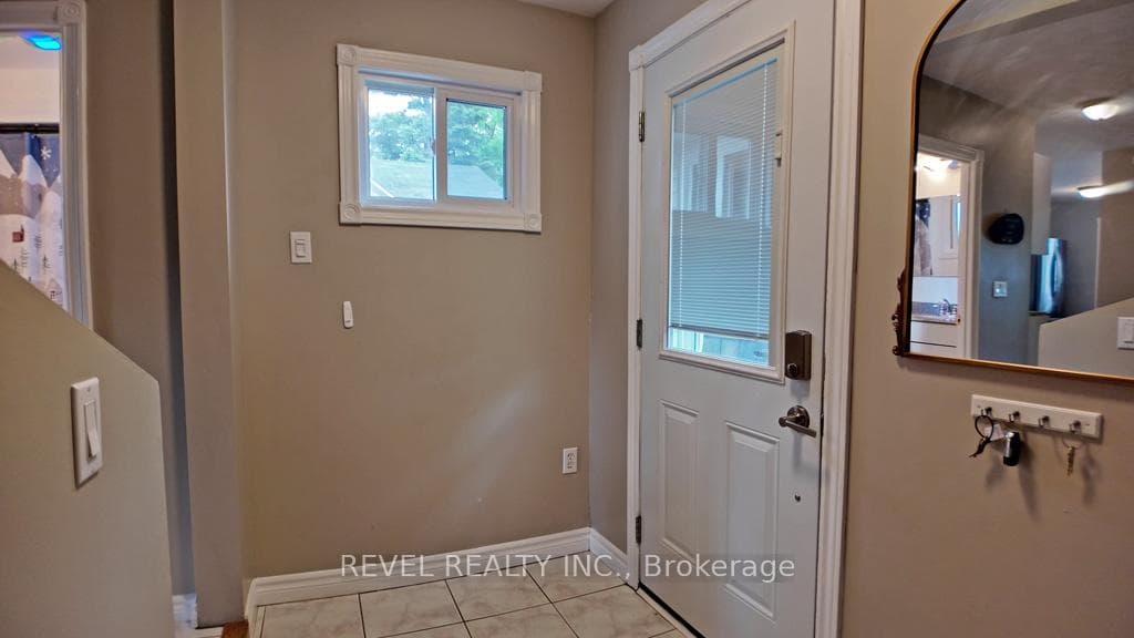 385 Cedar Street photo 13