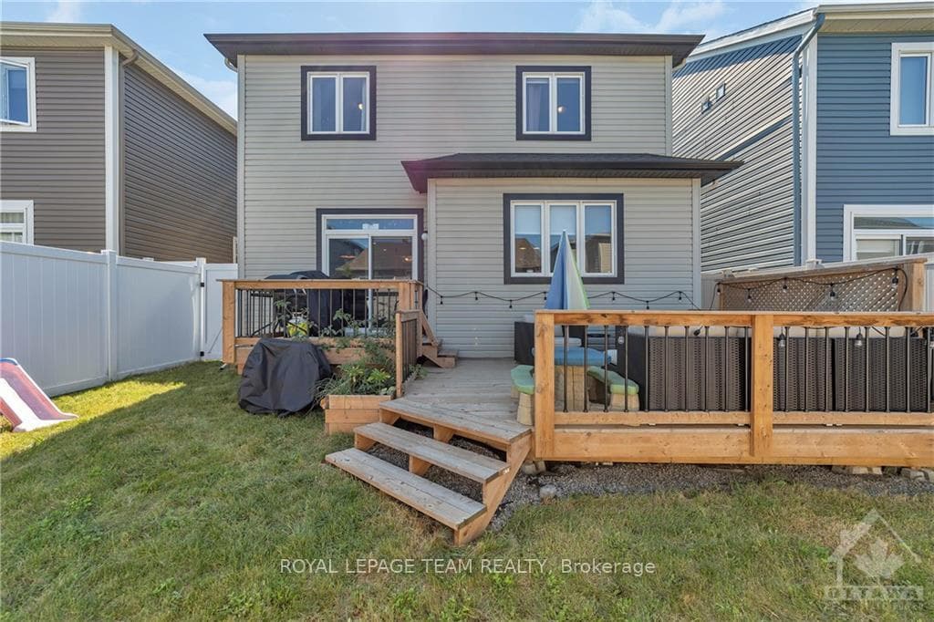 347 ROUNCEY Road photo 22