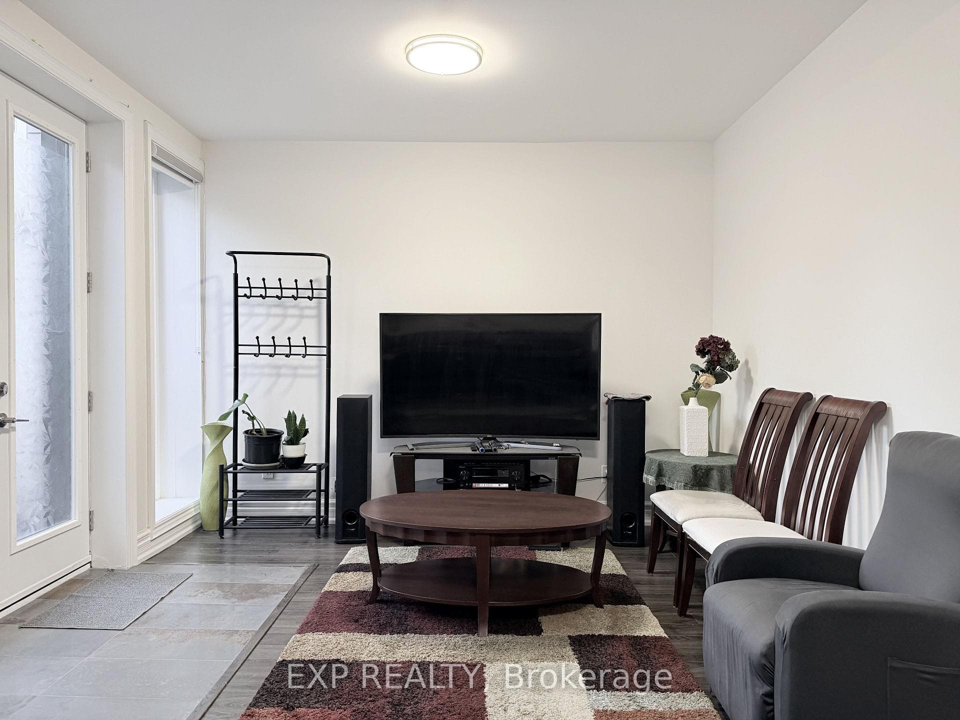 1606 Sandhurst Crescent Unit Lower photo 27
