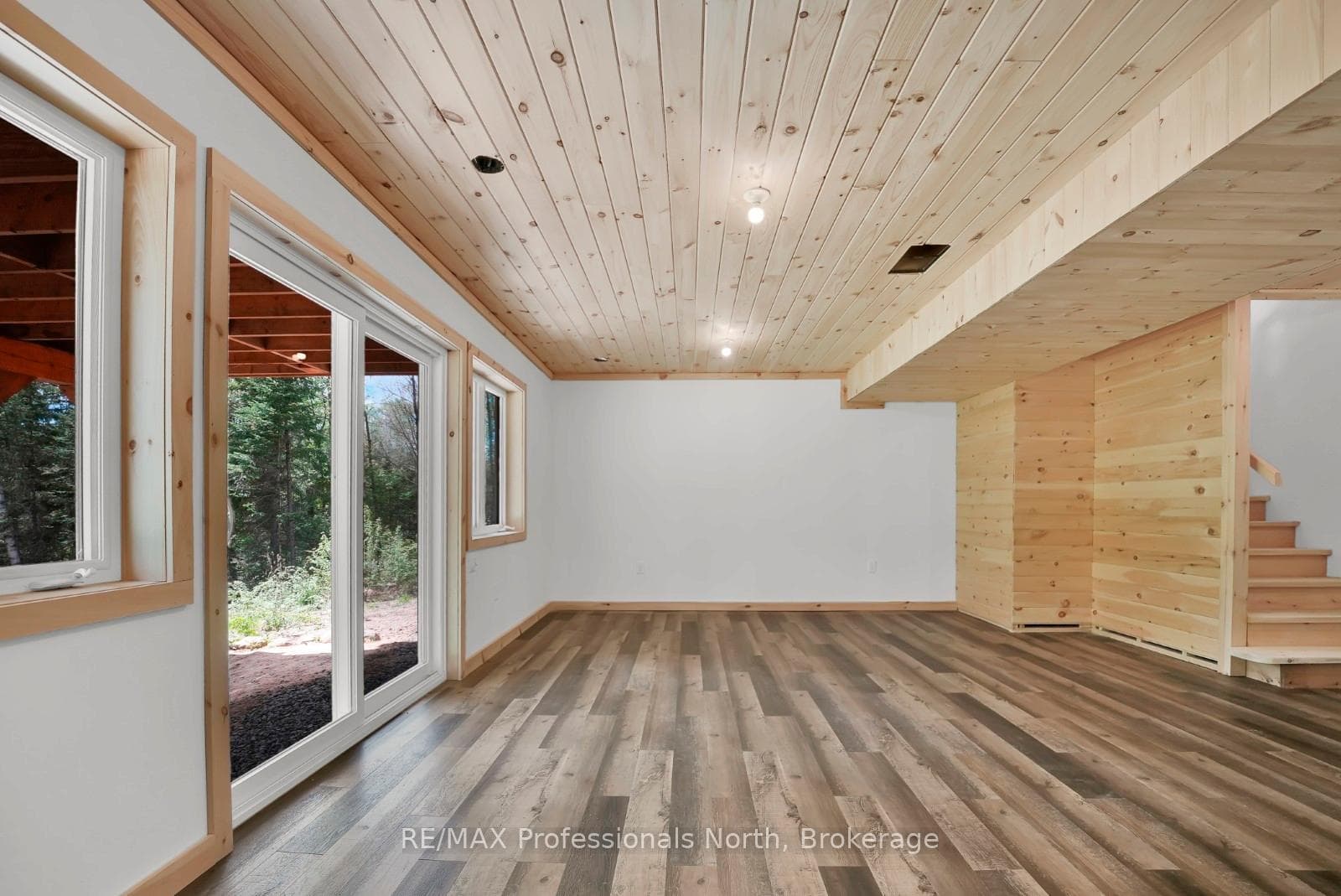 6587 Elephant Lake Road photo 36