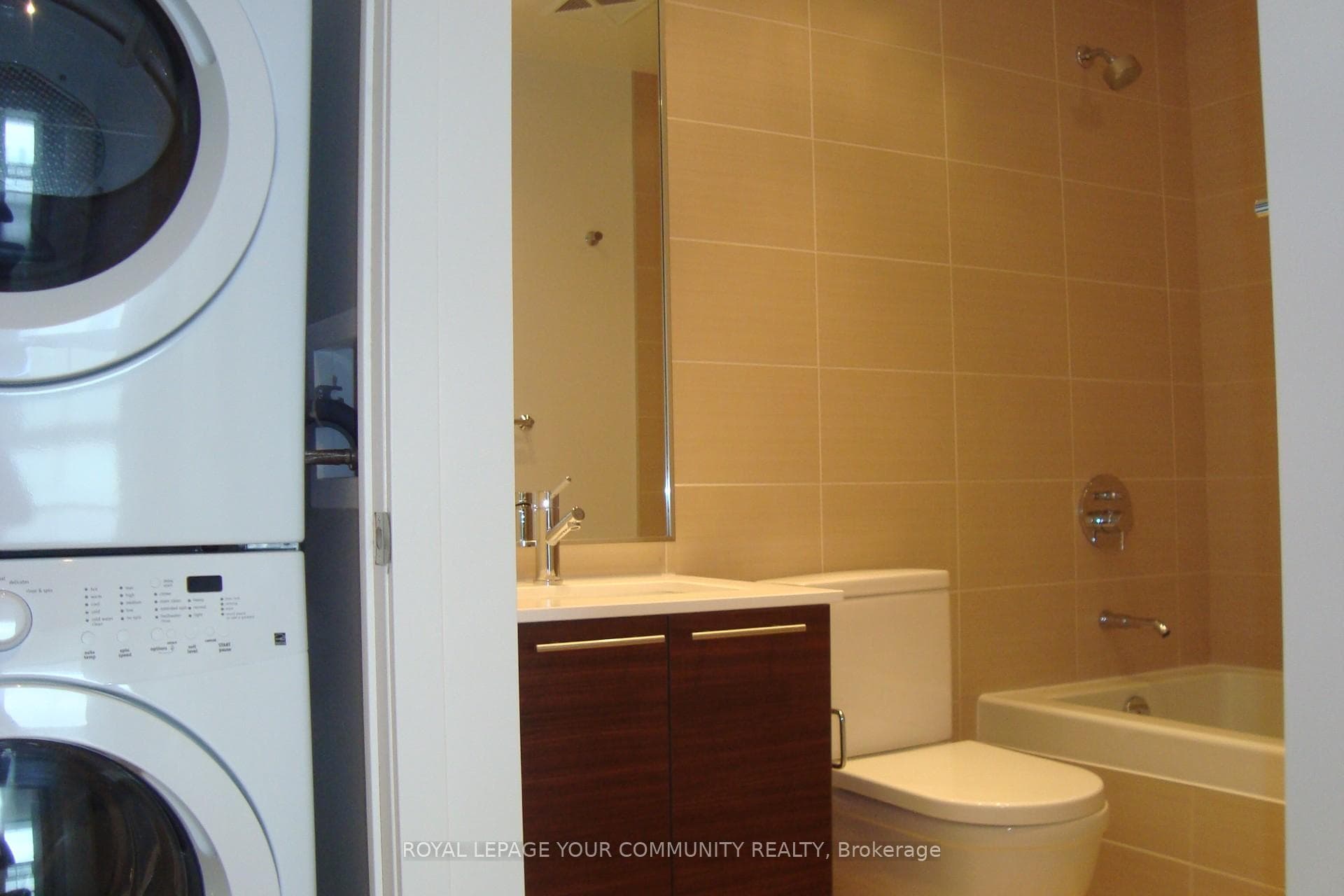 1 market Street Unit 2306 photo 7