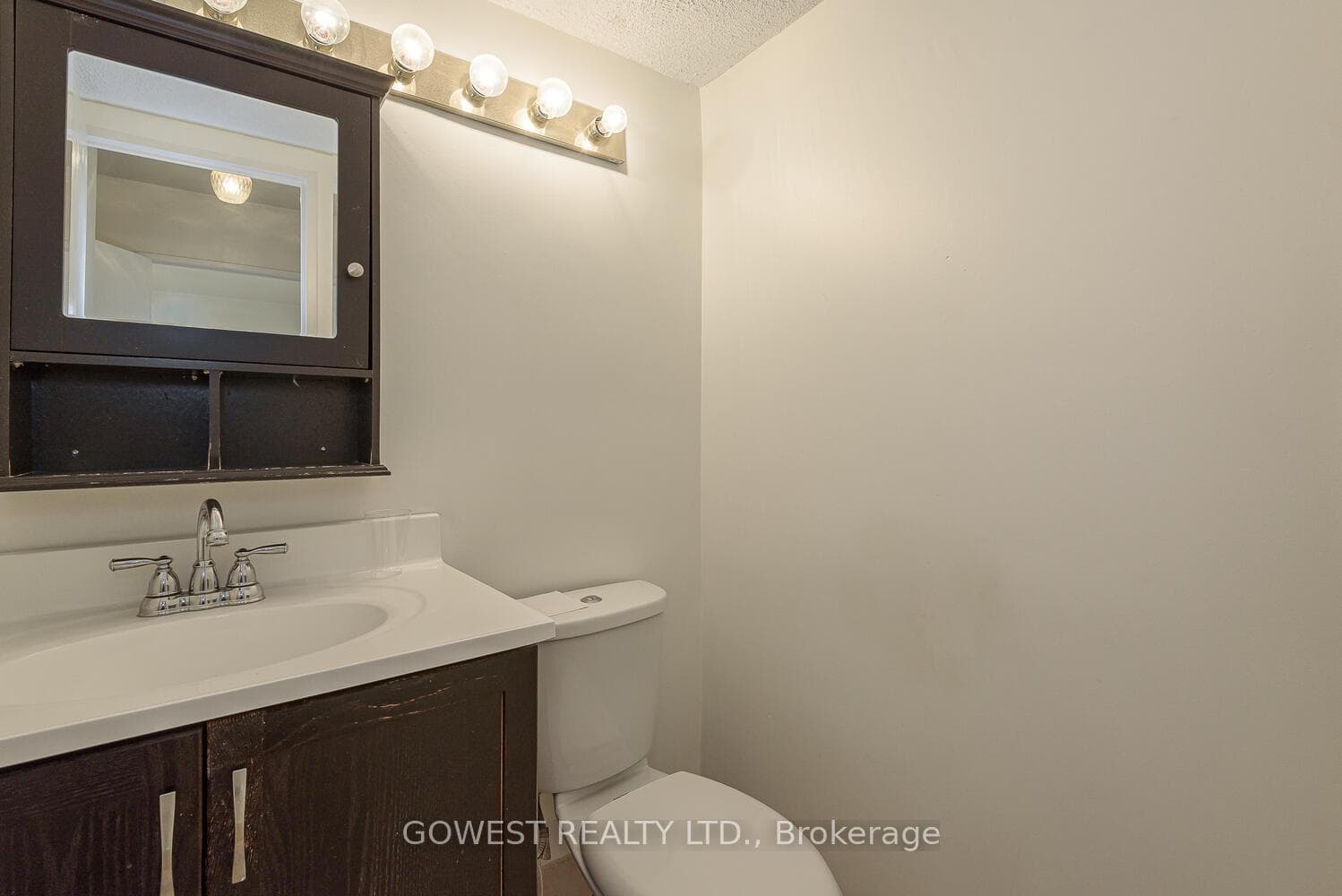 1 Massey Square Unit 1006 photo 20