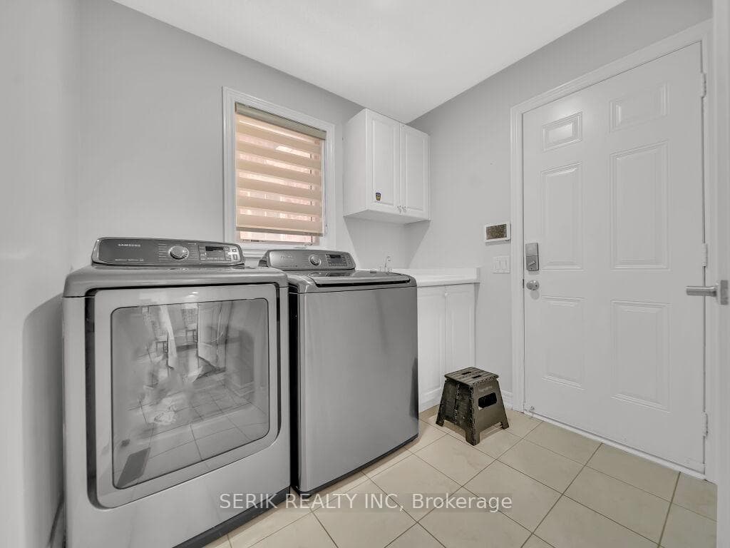 54 Maple Trail Road photo 17