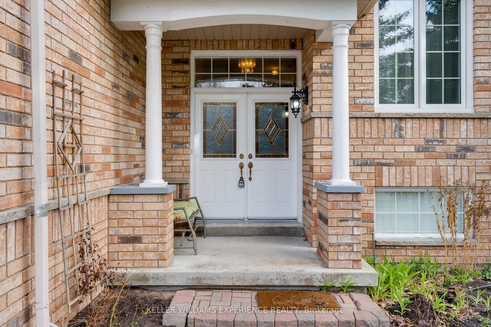 45 BUSH Crescent photo 6