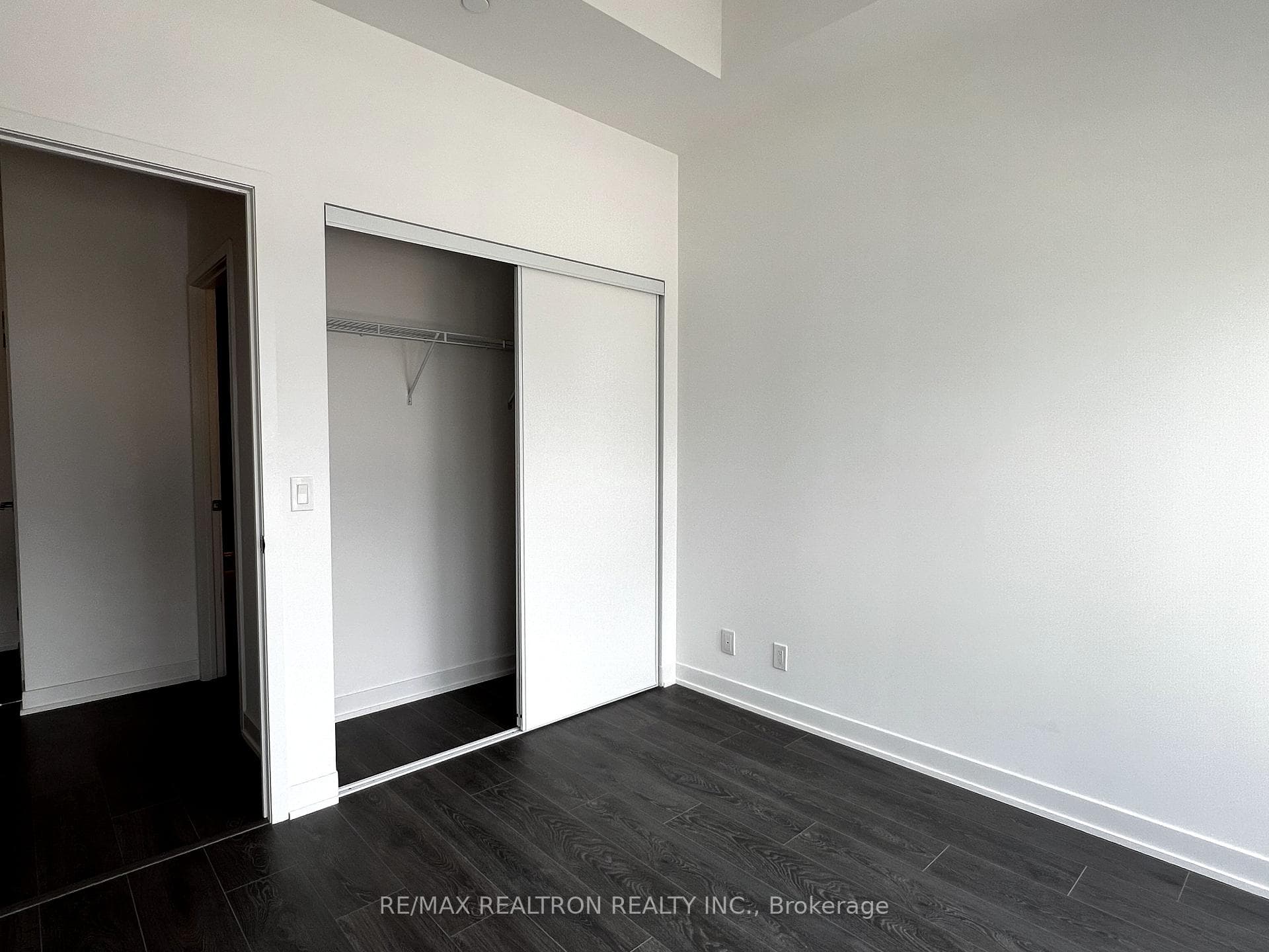 15 Holmes Avenue Unit 805 photo 11
