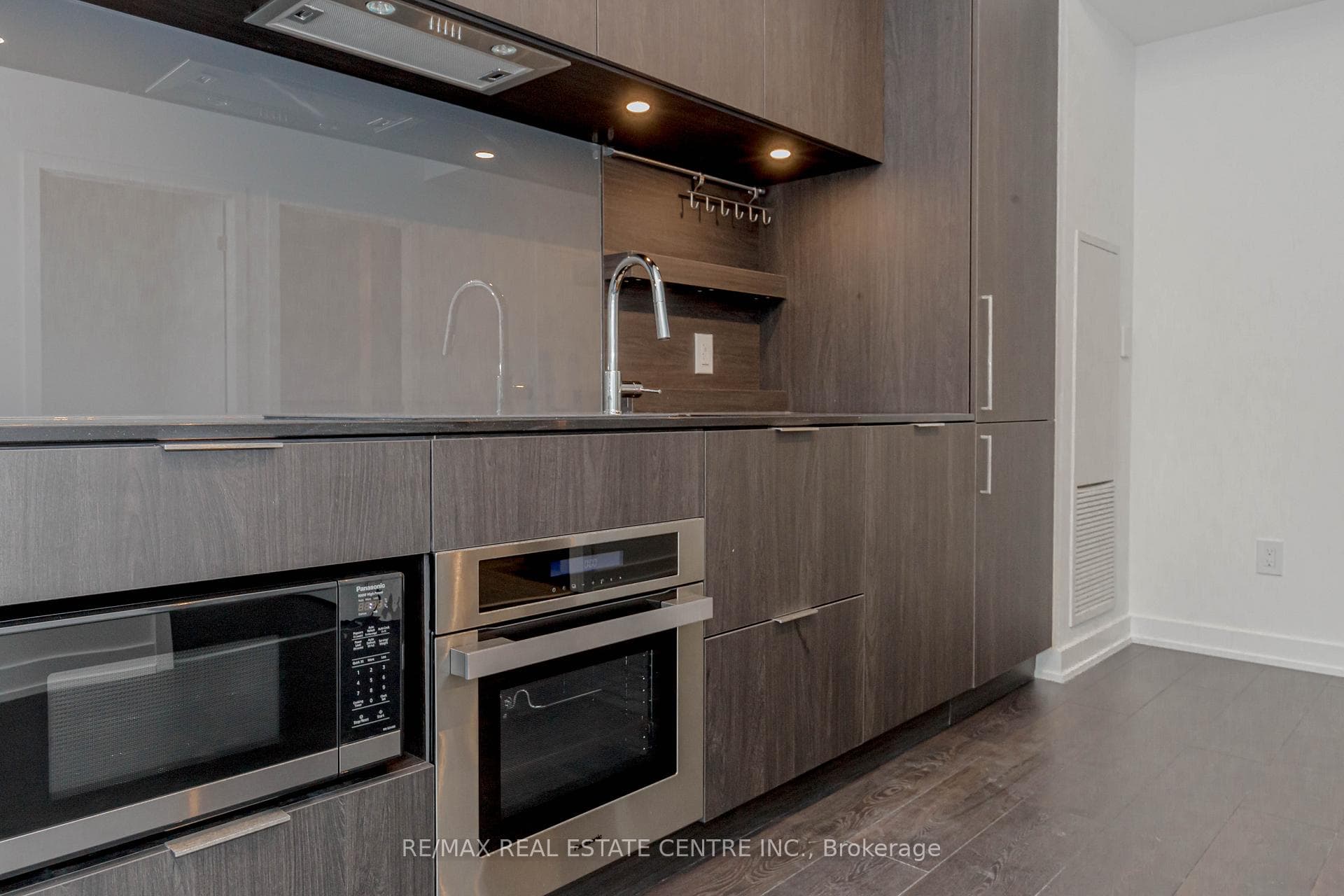 28 Ann Street Unit 310 photo 28