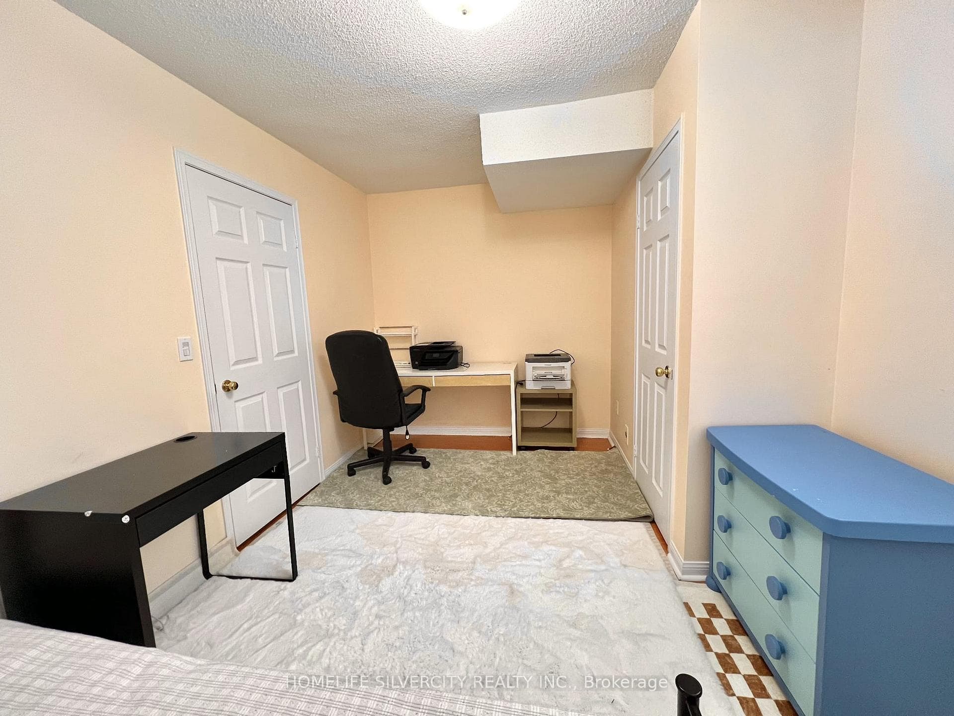 83 Mondeo Drive Unit 100 photo 22