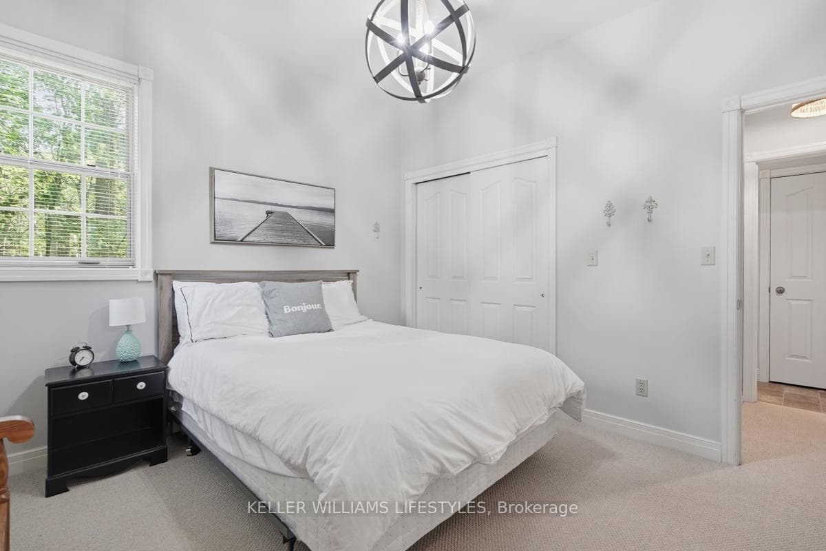 10240 Woodpark Court photo 22