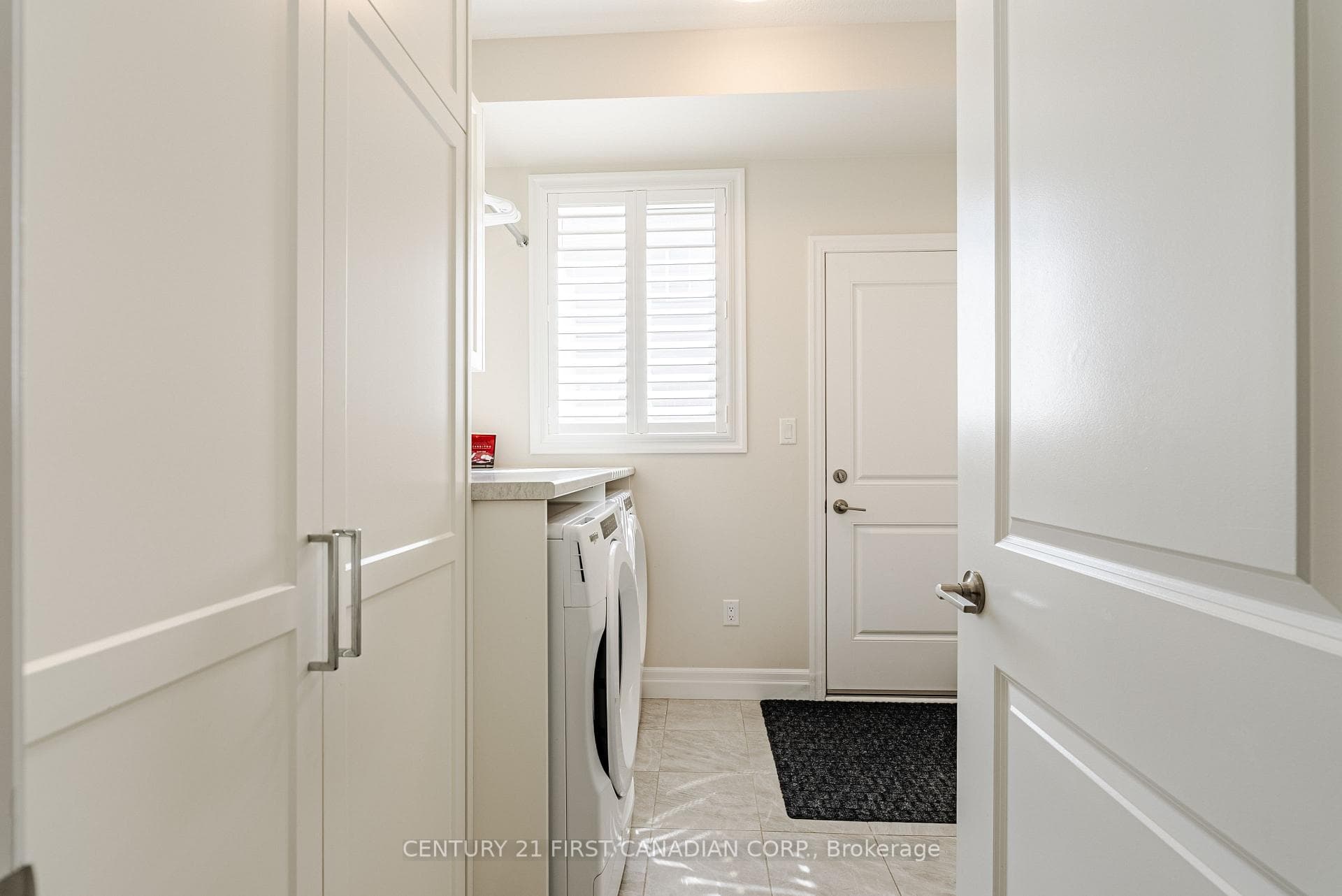 Laundry/Mudroom
