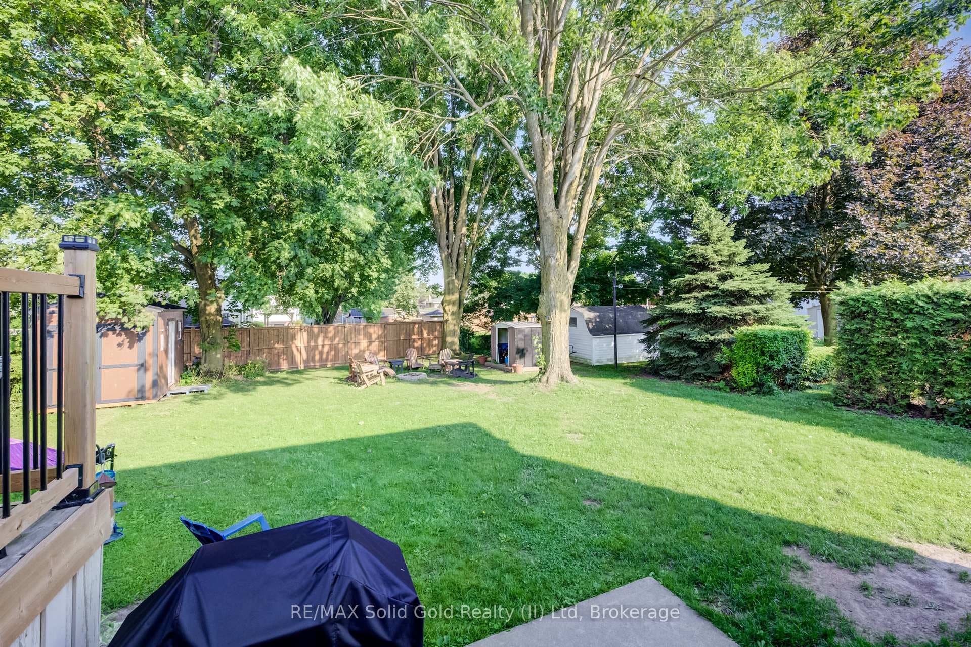398 Boyne Avenue photo 35
