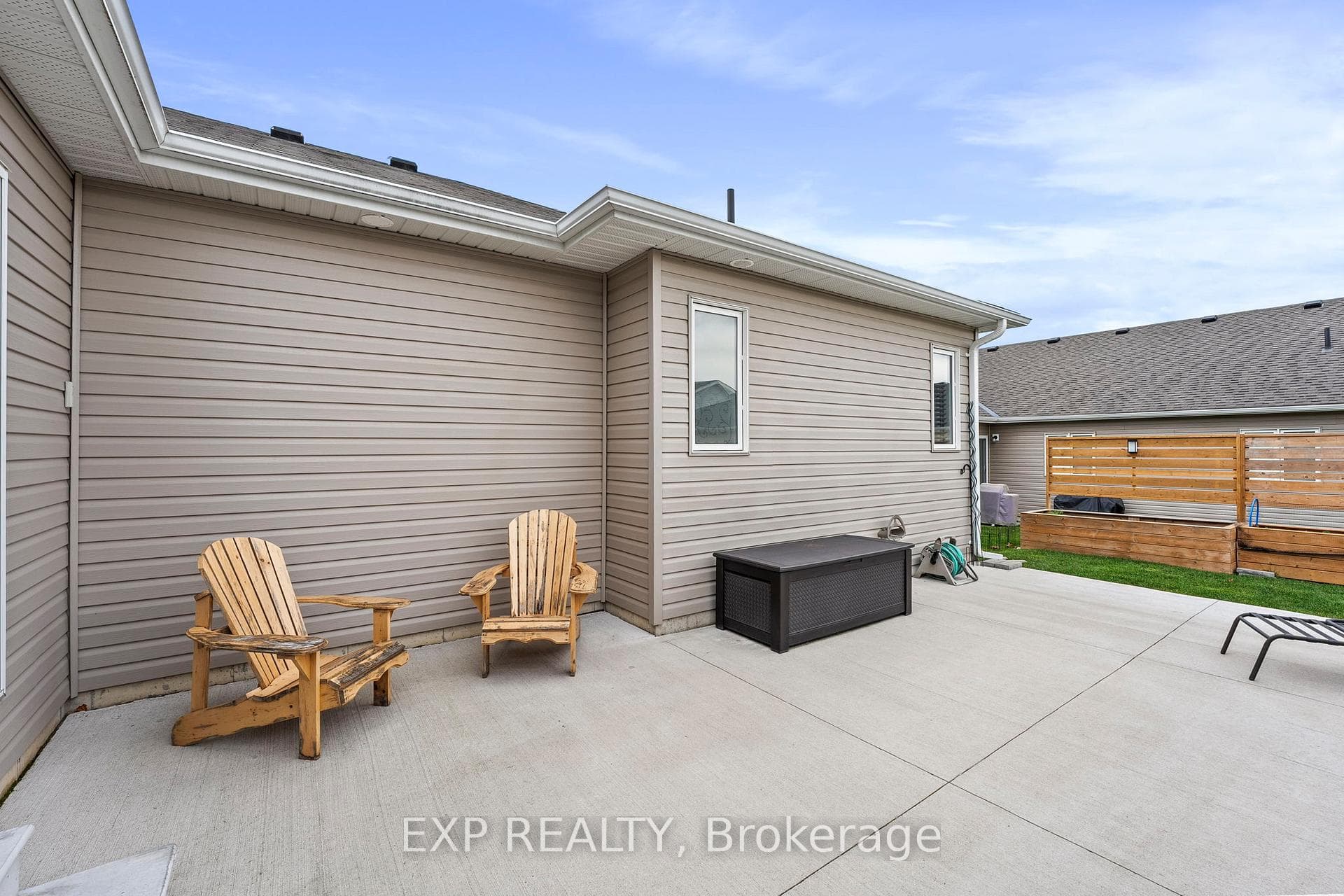 6 Sinclair Crescent photo 29