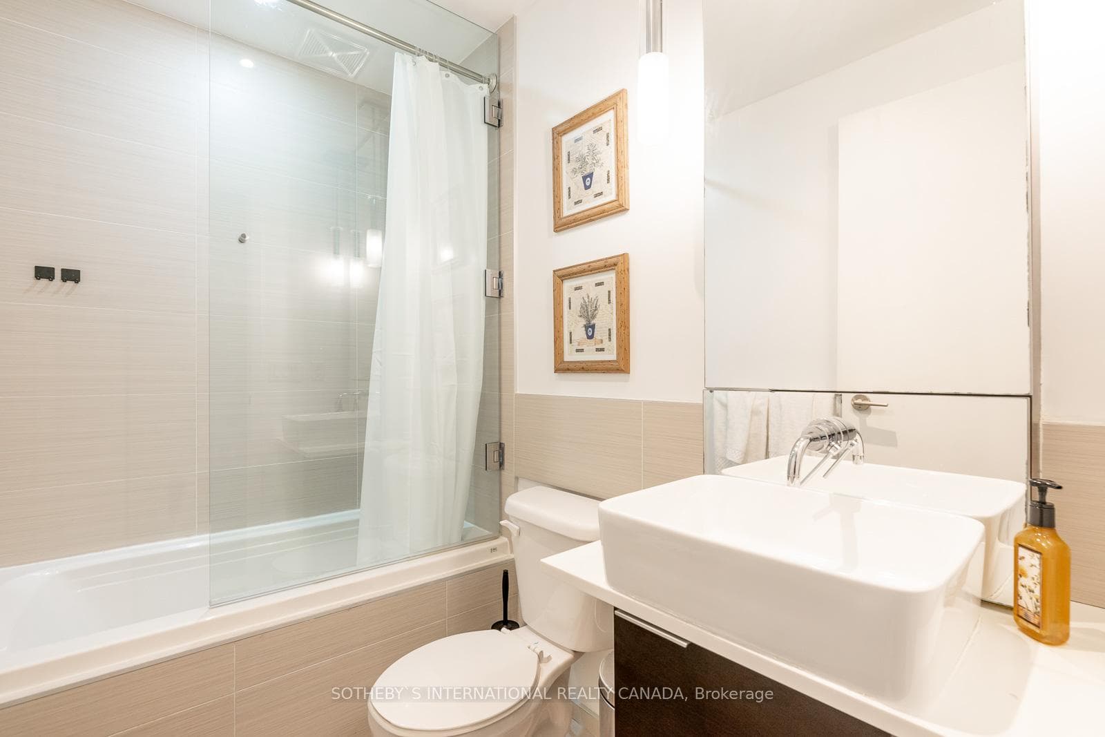 8 Charlotte Street Unit 210 photo 19