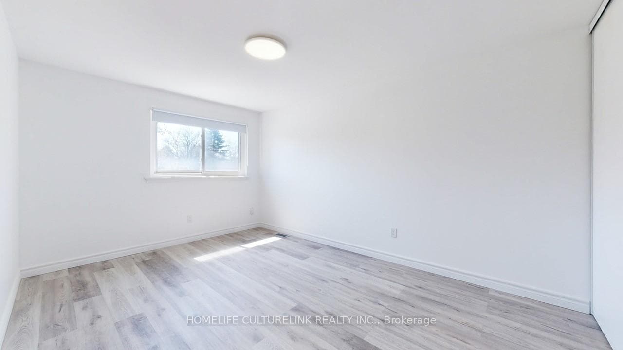 104 Huntingdale Boulevard Unit M&2nd photo 7