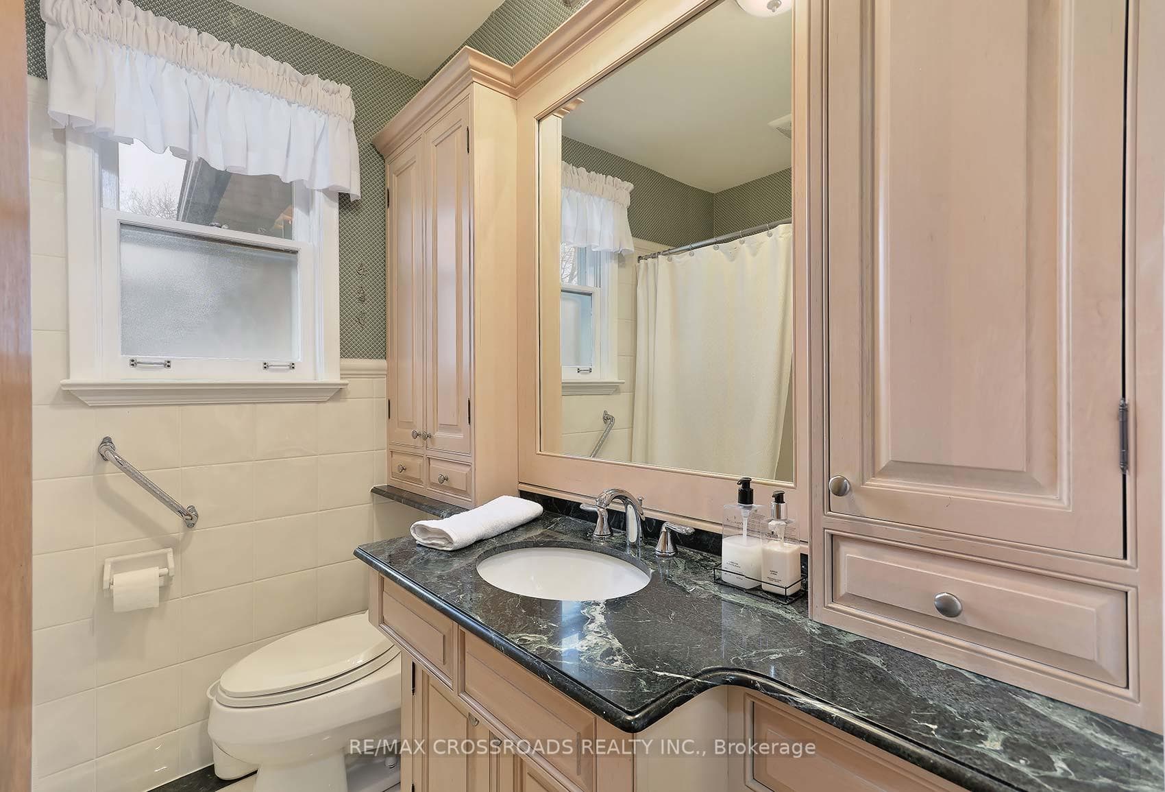 1219 Brimley Road photo 18
