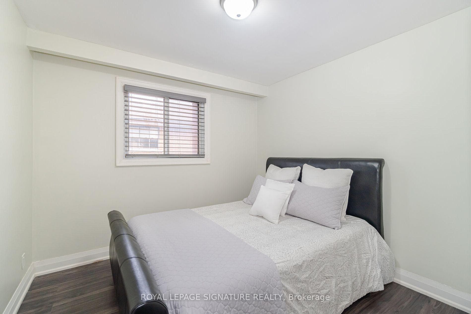 70 Hisey Crescent Unit Upper photo 8