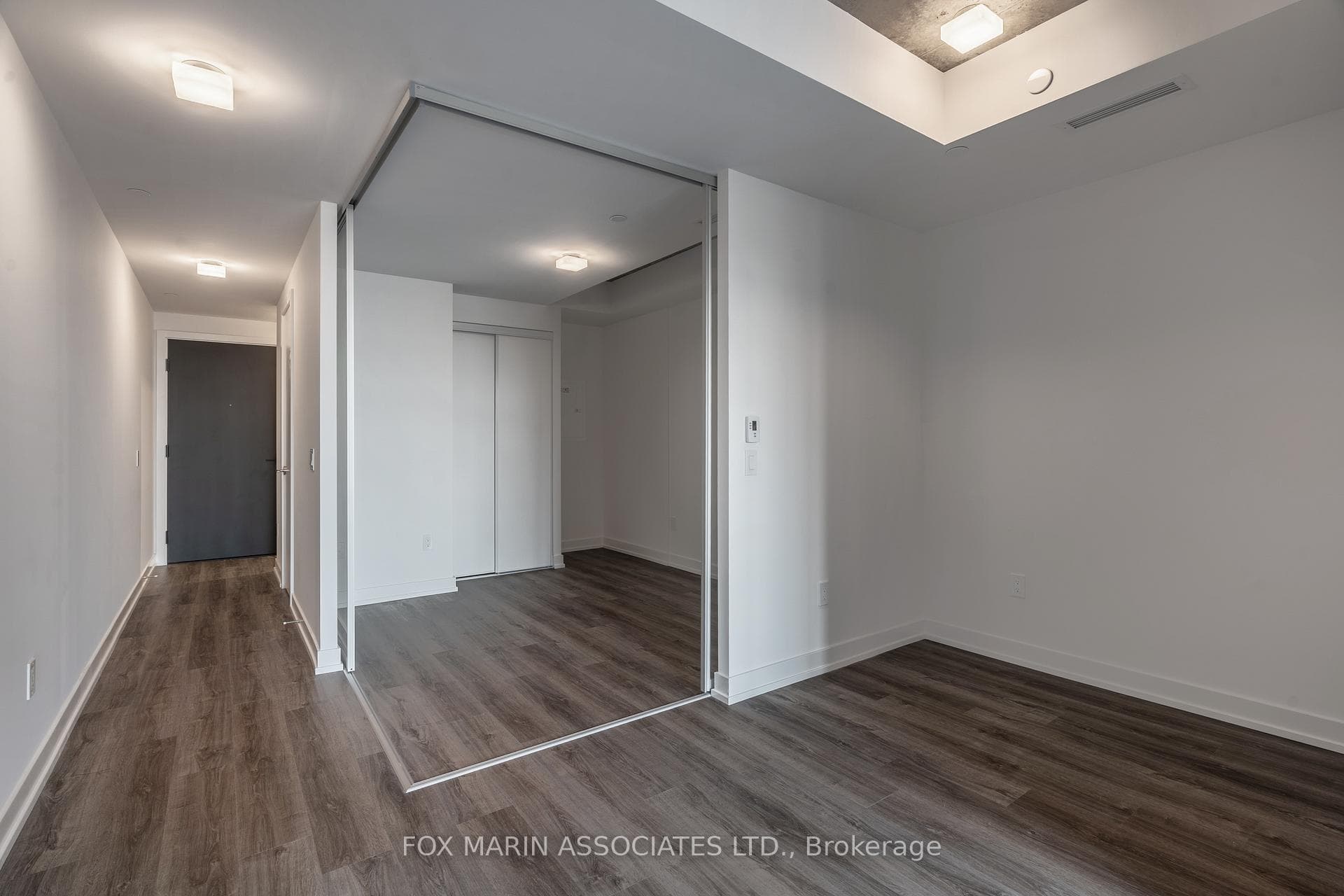 28 Eastern Avenue Unit 506 photo 10