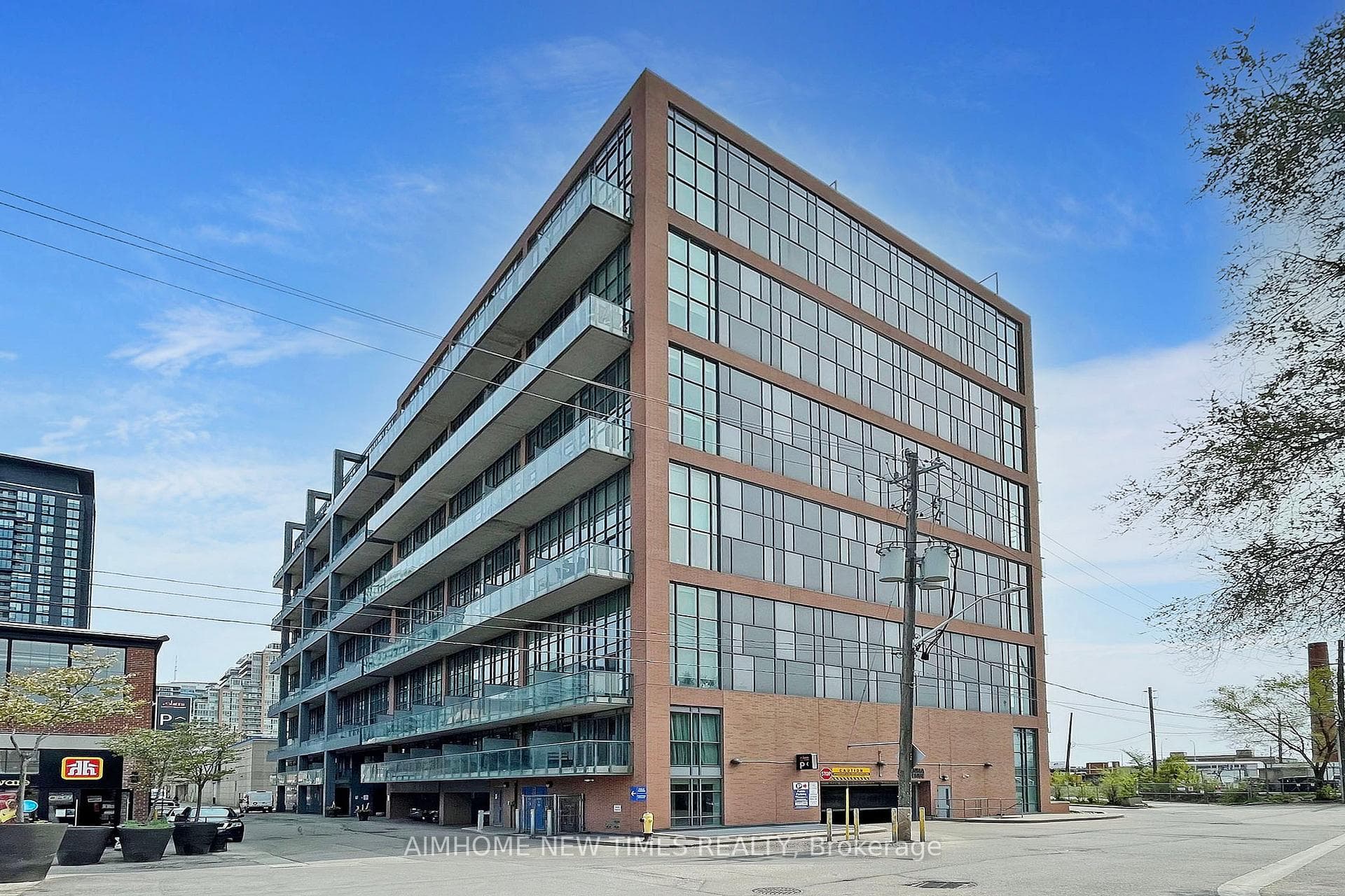 5 Hanna Avenue Unit 331 photo 1
