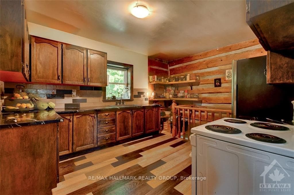 407 BENNETT LAKE Road photo 12