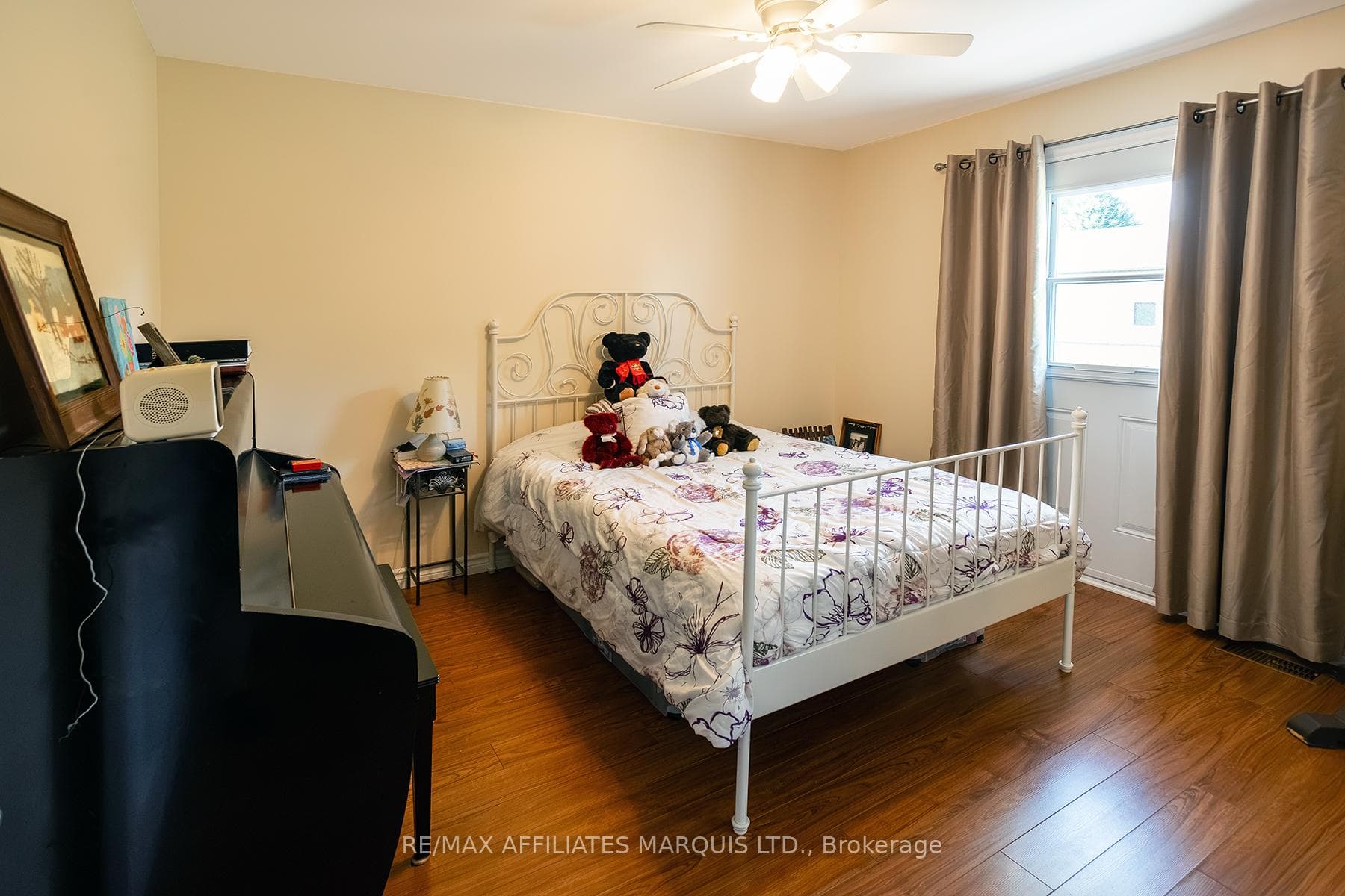 12057 LAKESHORE Drive photo 13