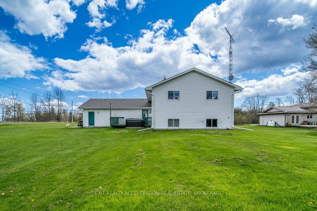 1189 Lazier Road photo 40