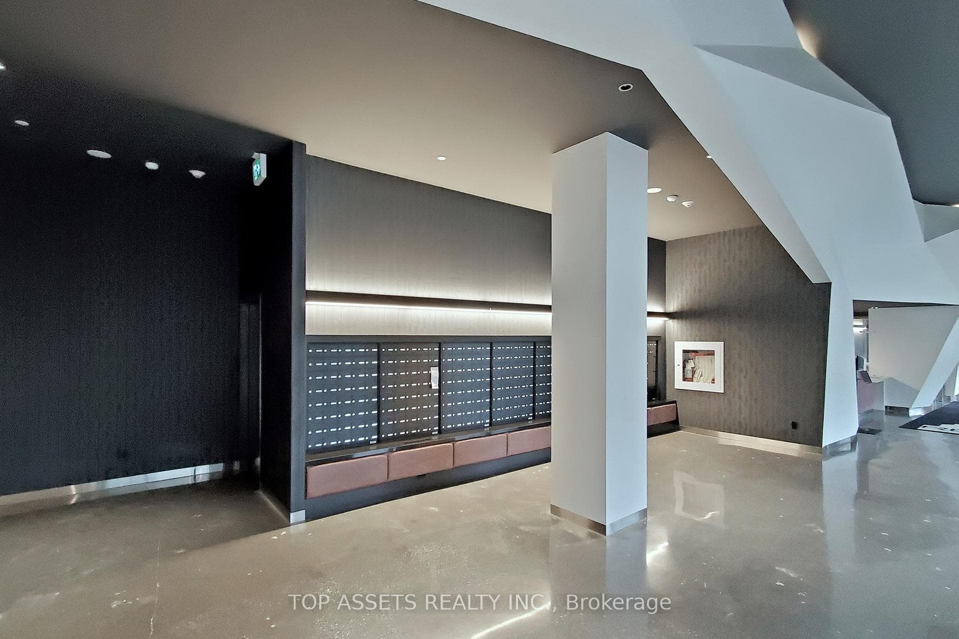 10 Rouge Valley Drive Unit 1306 photo 27