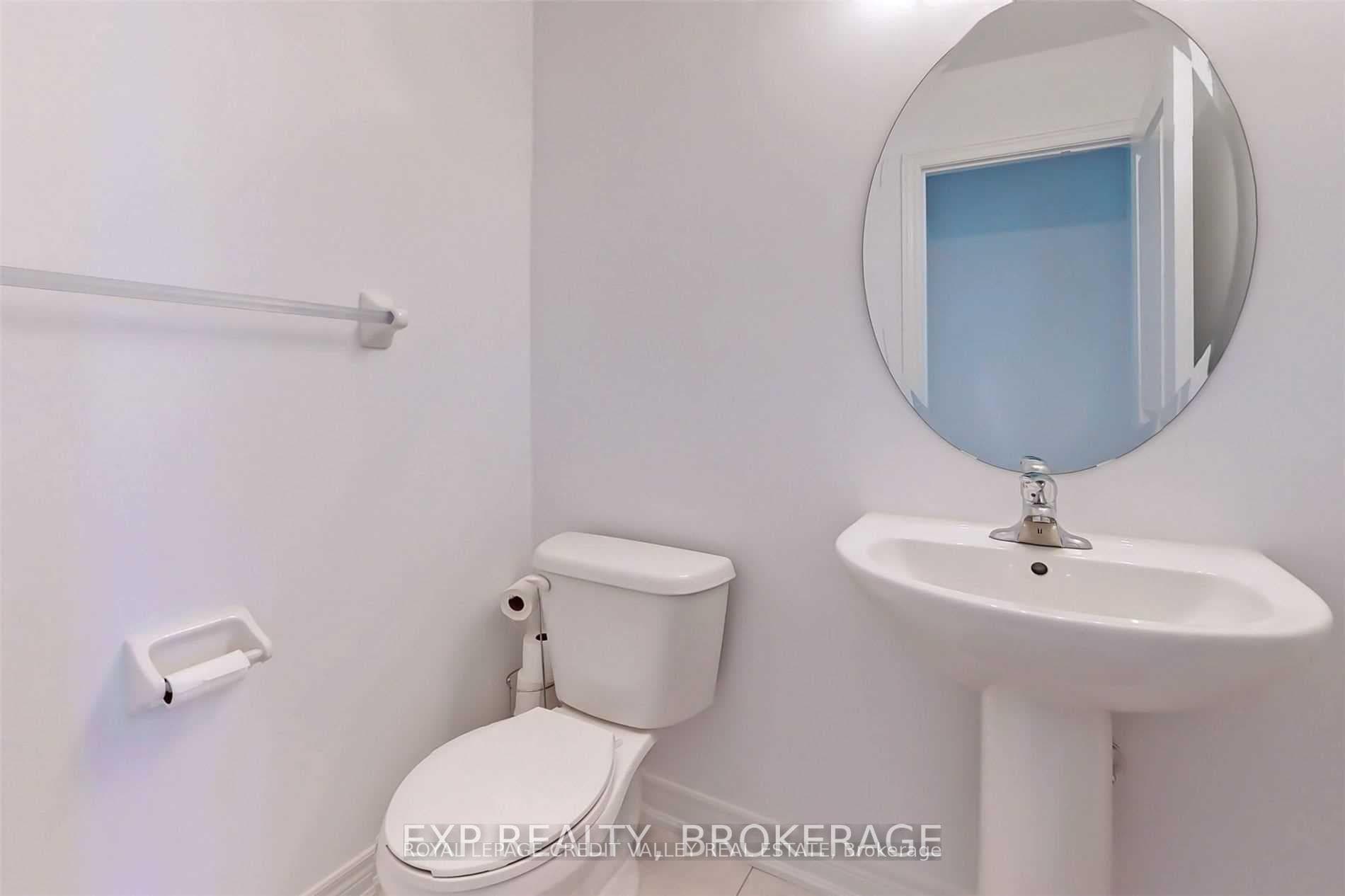 4 Haymarket Drive photo 12