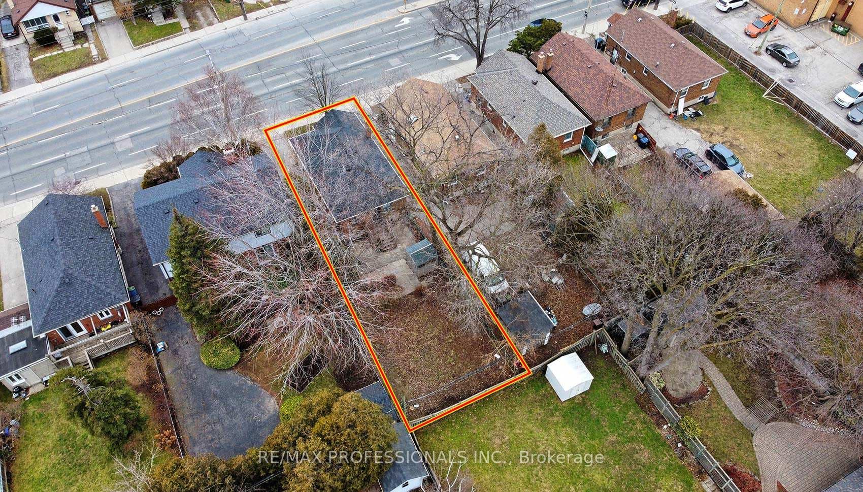 1213 Islington Avenue photo 21