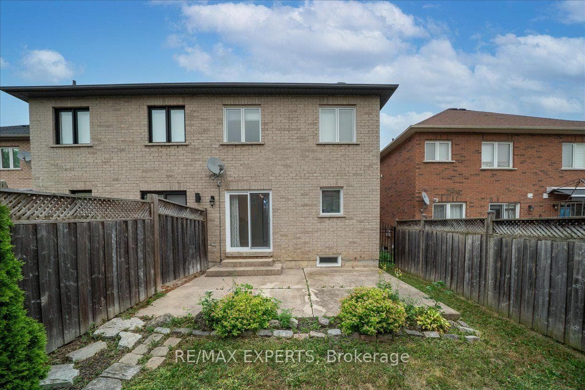 12 Silvervalley Drive photo 43