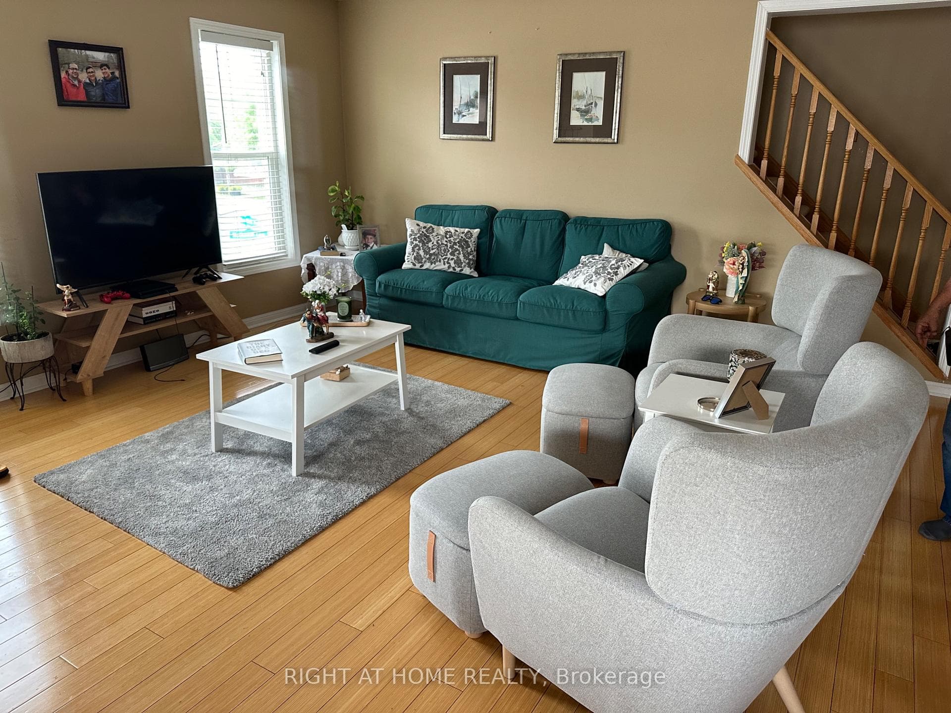 2740 Bur Oak Avenue photo 7