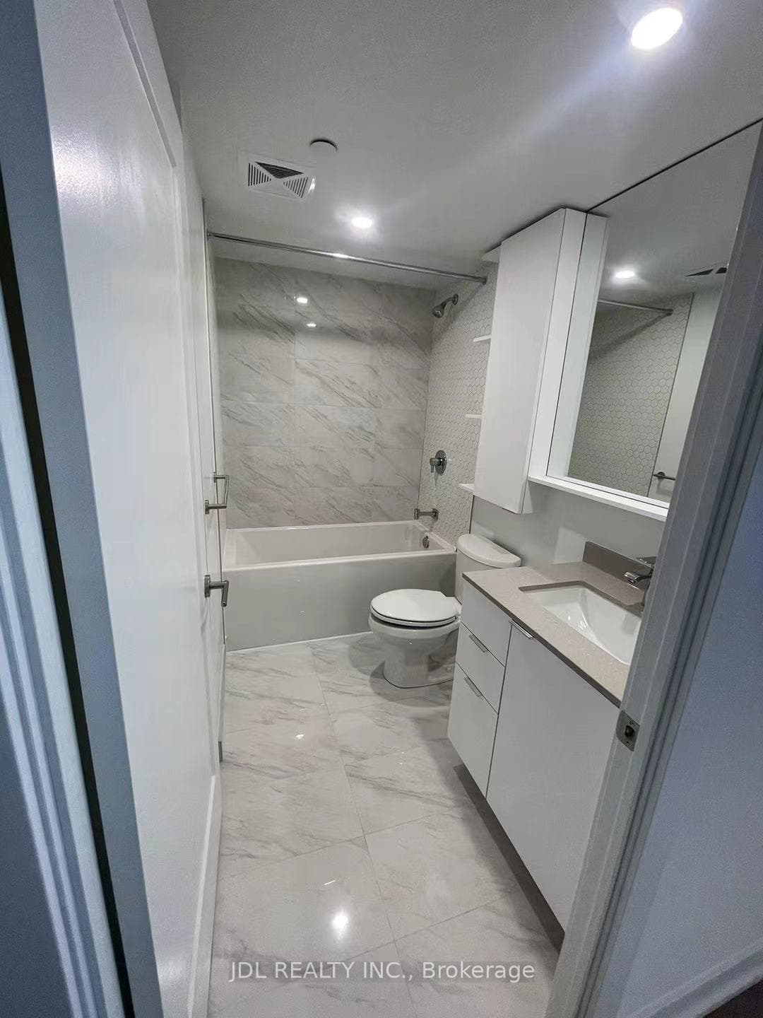 9 Clegg Road Unit 802 photo 7