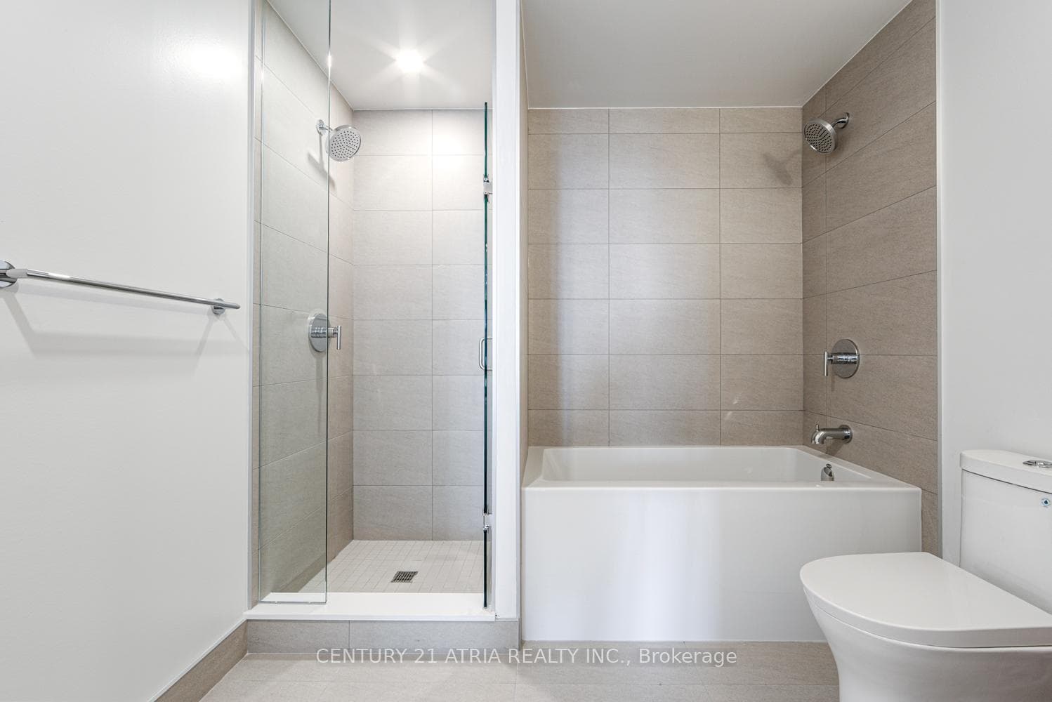 35 Parliament Street Unit 1804 photo 17