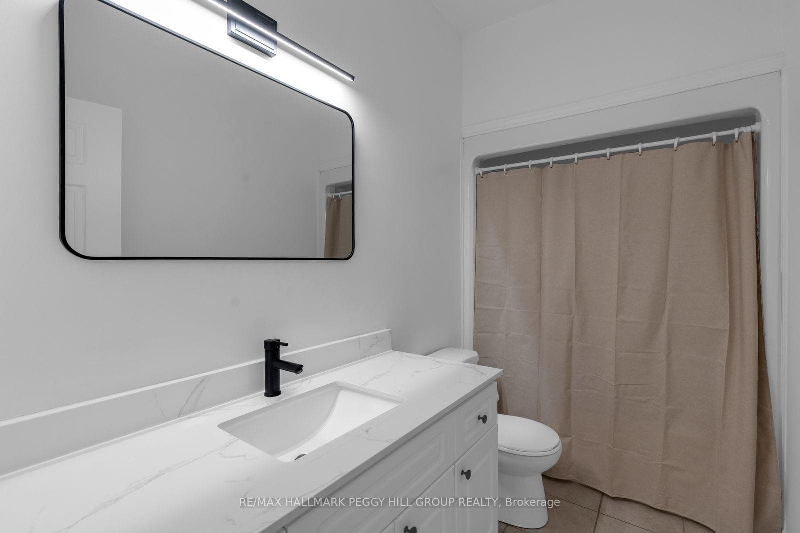 186 Golden Meadow Road photo 12