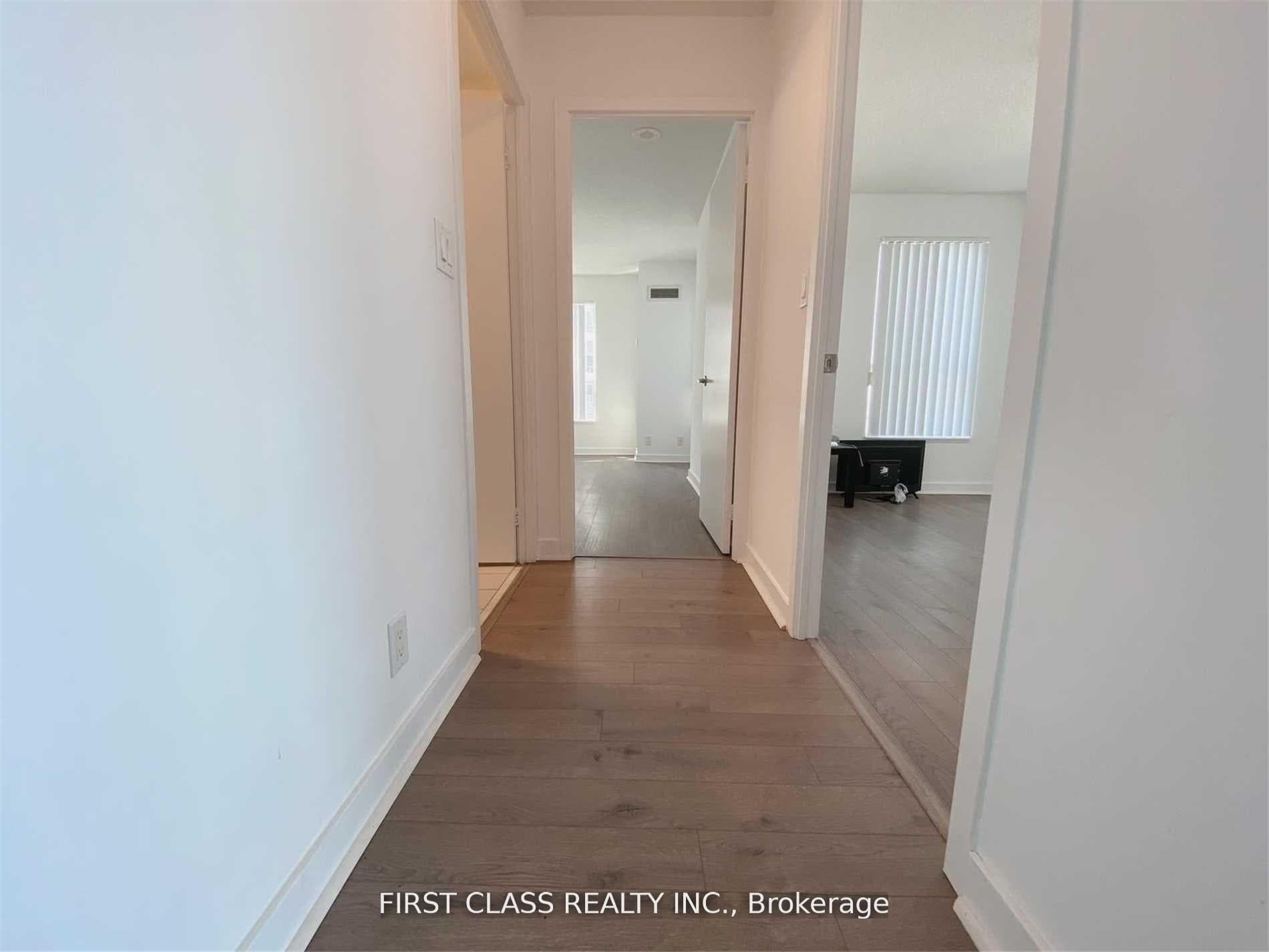 38 Lee Centre Drive Unit 3312 photo 6