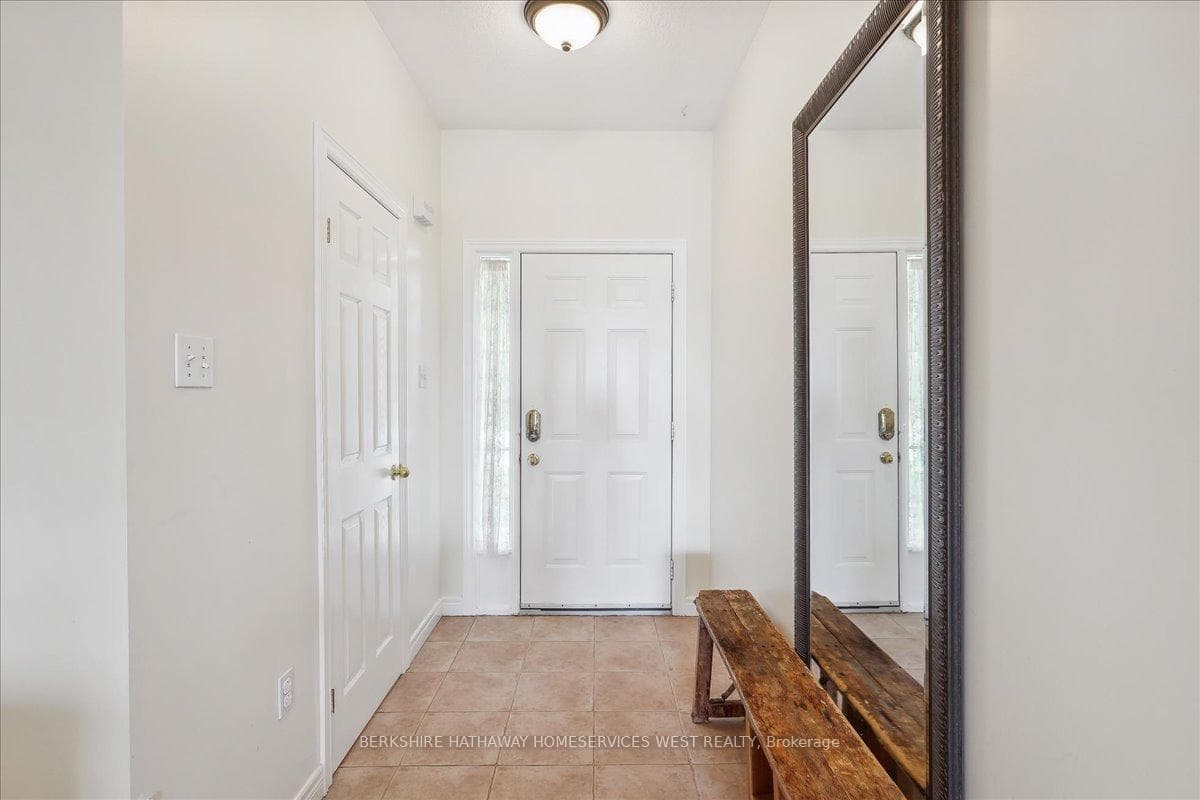 321 Southbrook Drive photo 5