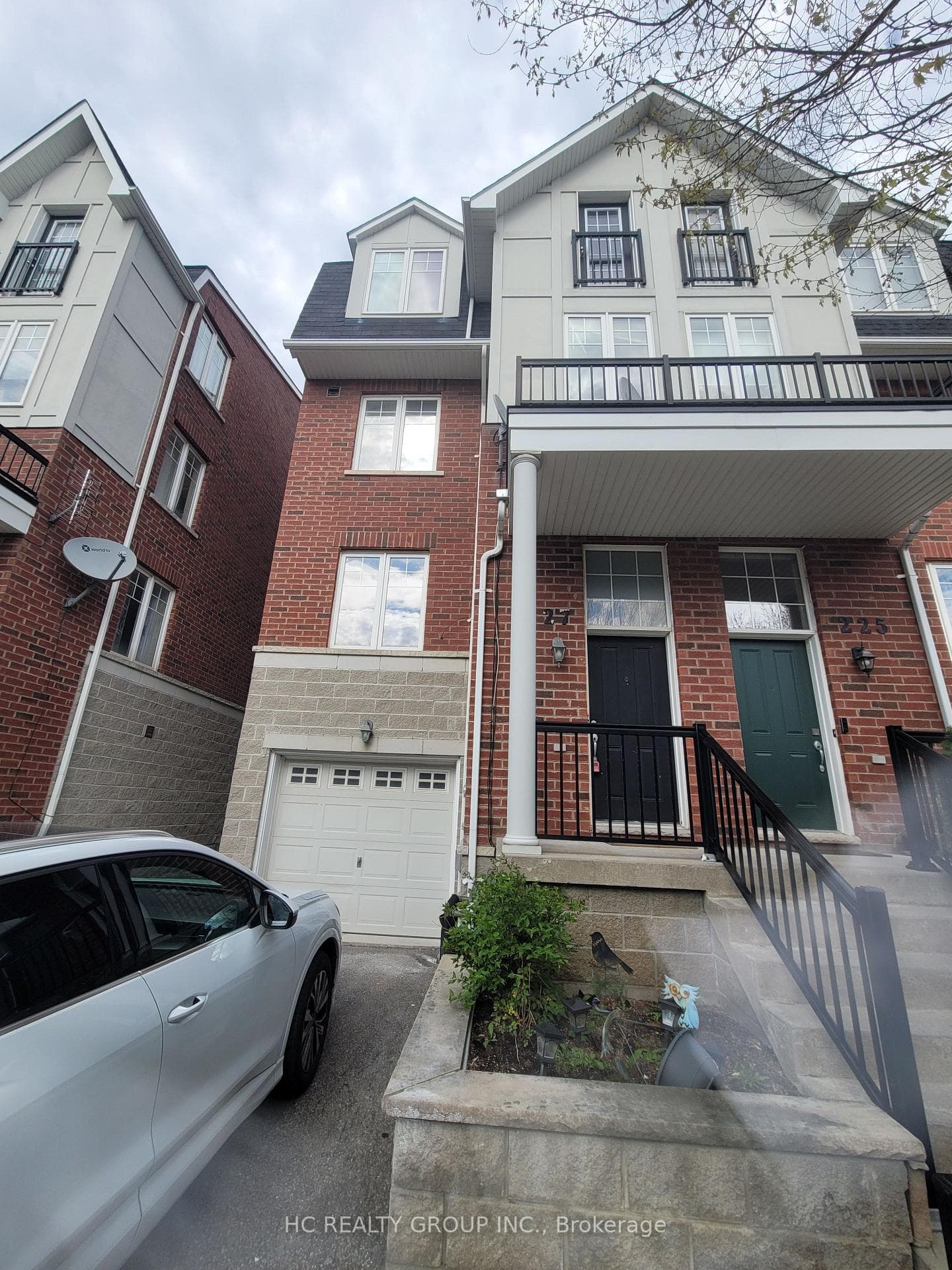 227 Dairy Drive photo 1