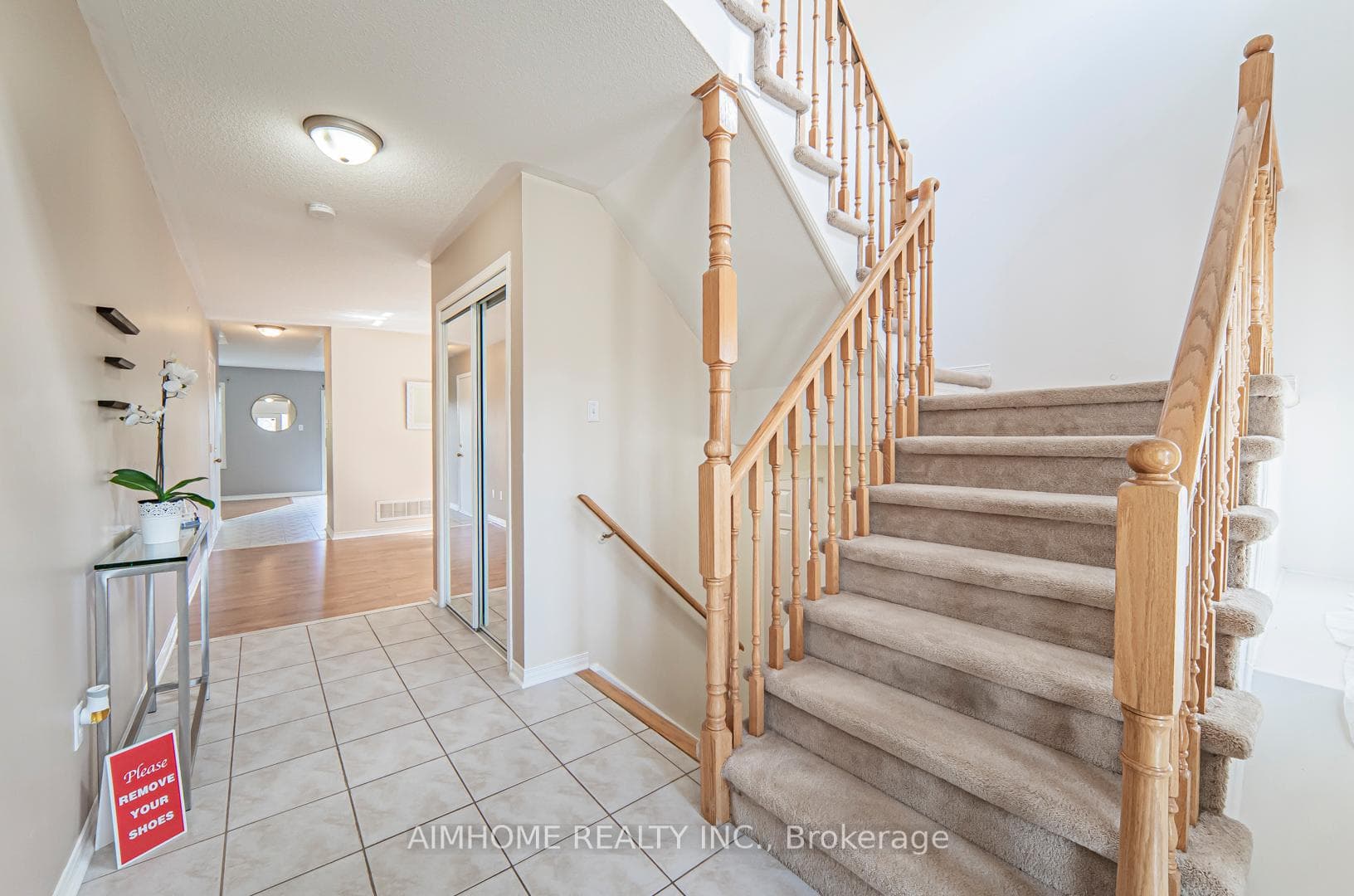 315 Flagstone Way photo 18