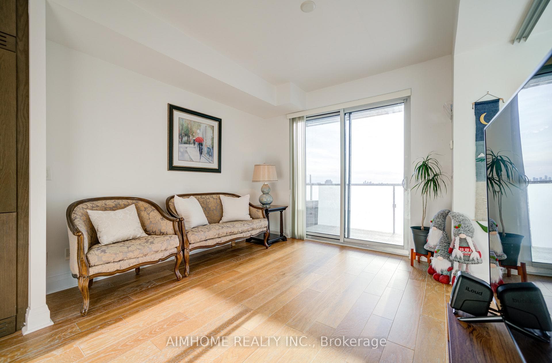 1080 Bay Street Unit 1205 photo 16