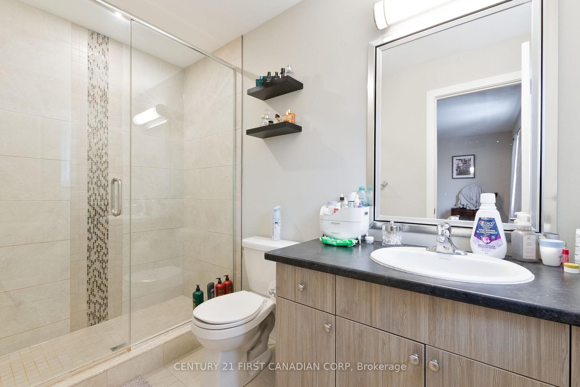 177 Edgevalley Road Unit 66 photo 10