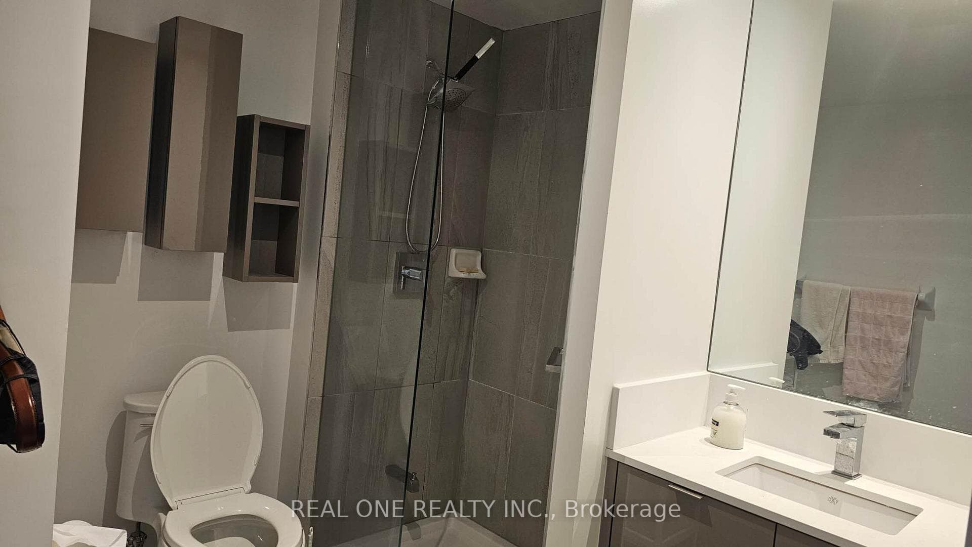 195 Redpath Avenue Unit 1604 photo 16