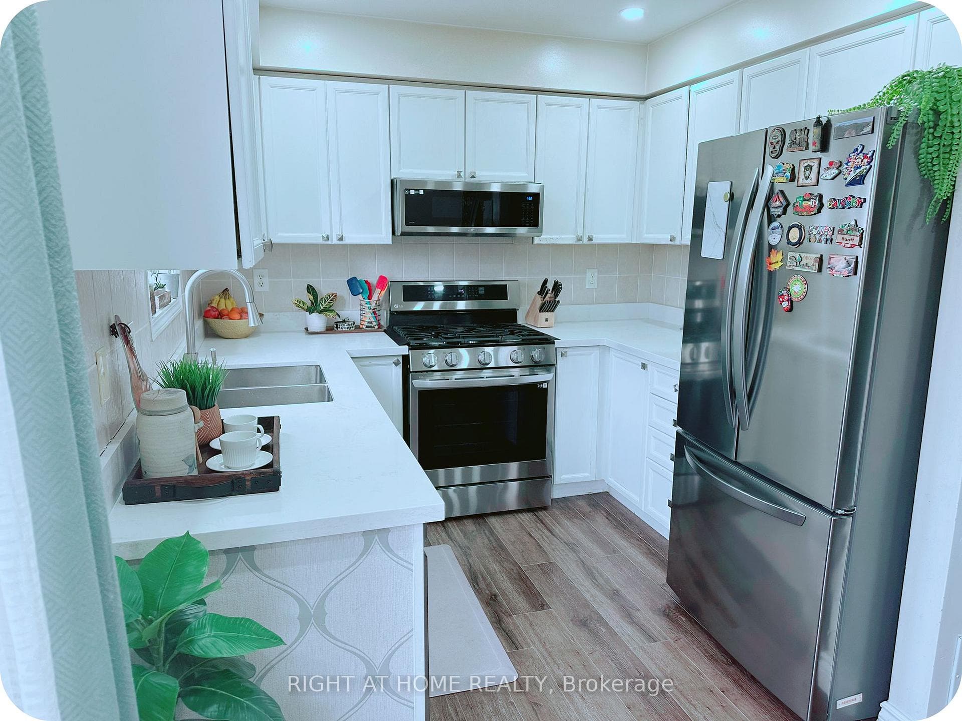 284 Swindells Street photo 14