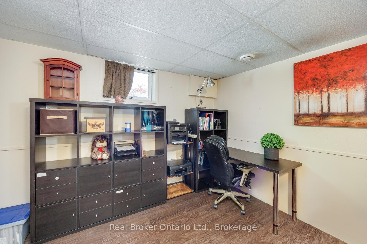 17 Strike Avenue photo 26