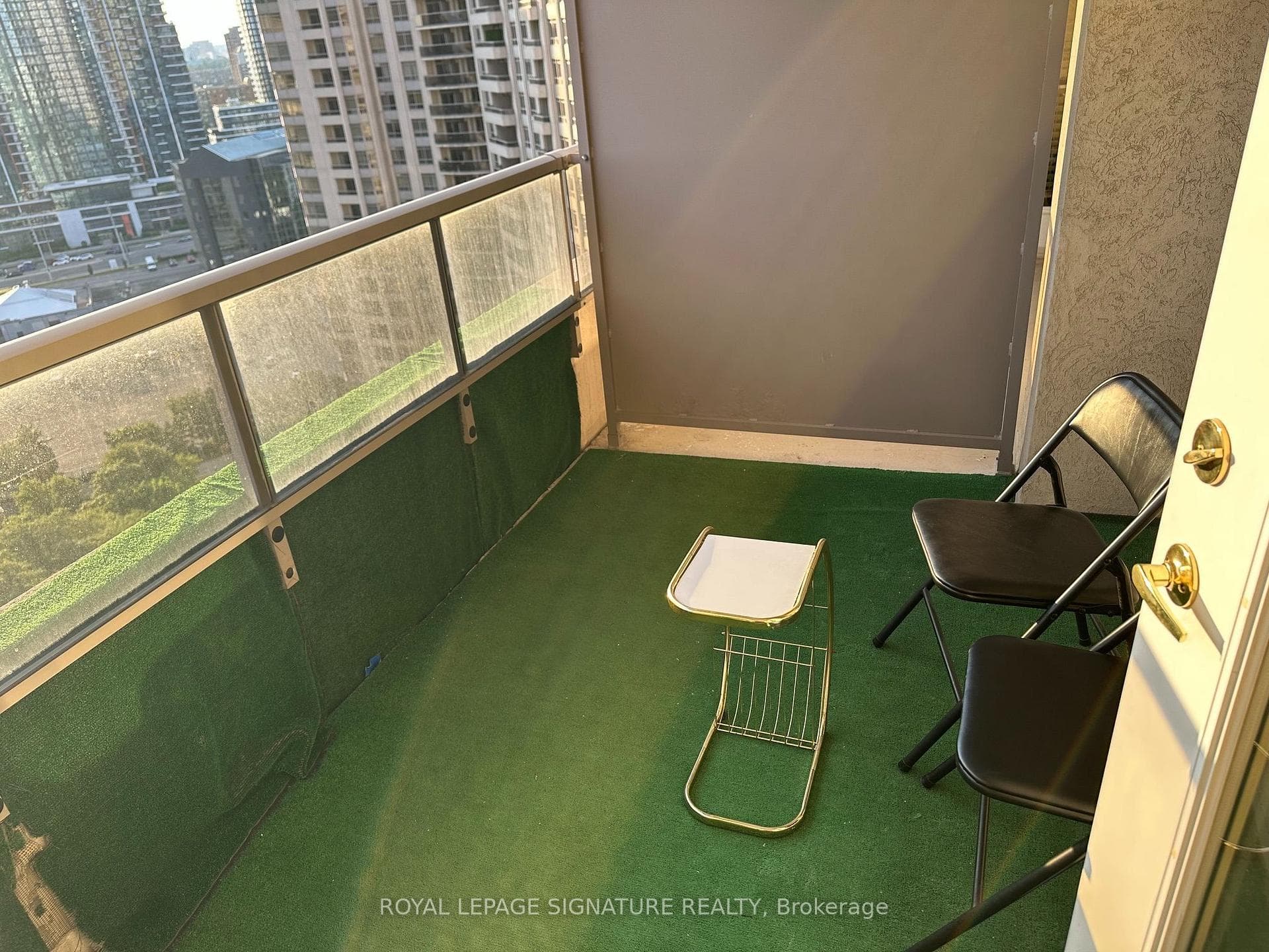 25 Kingsbridge Garden Circle Unit 2219 photo 12