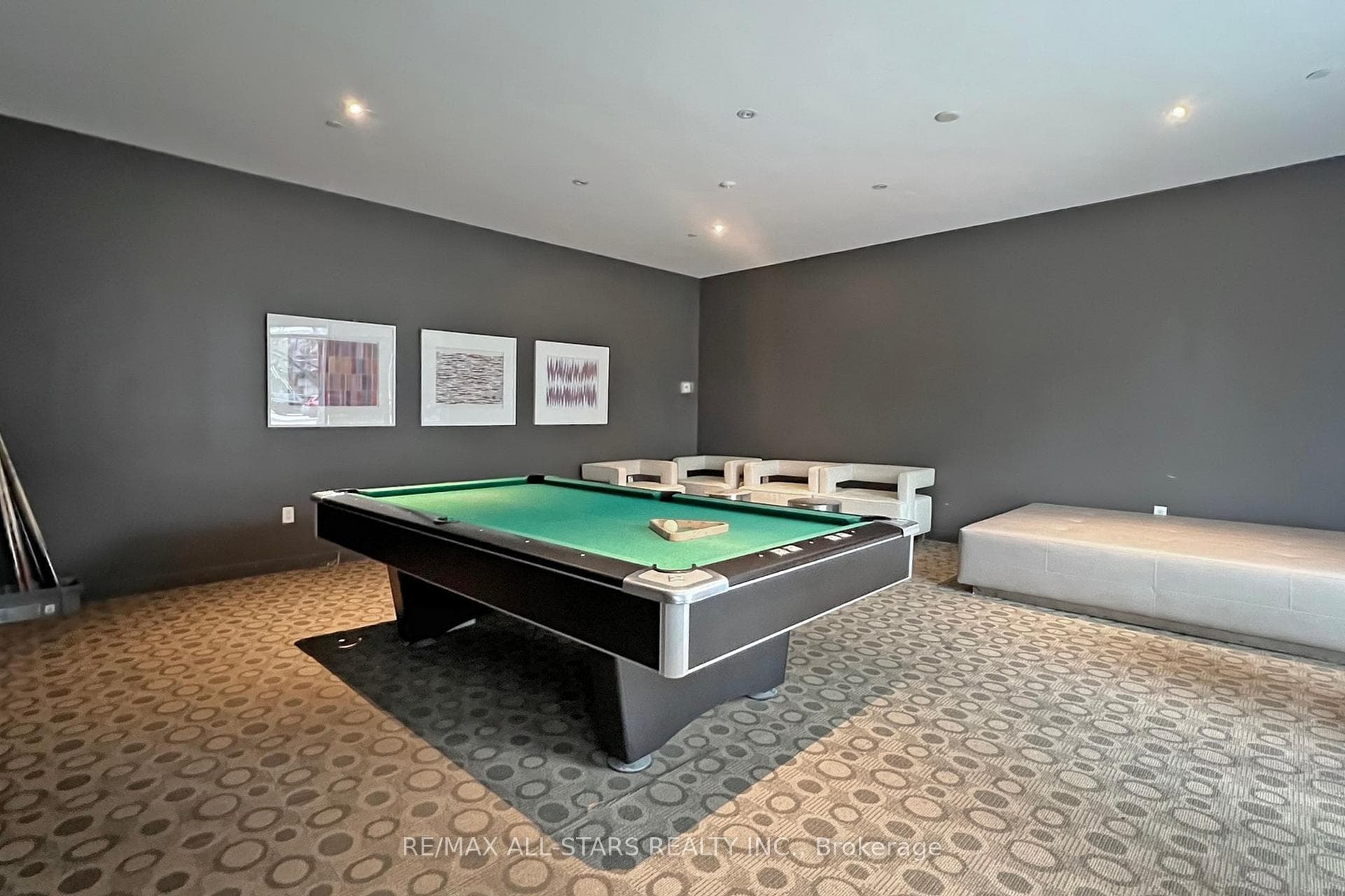 15 Fort York Boulevard Unit 4211 photo 21