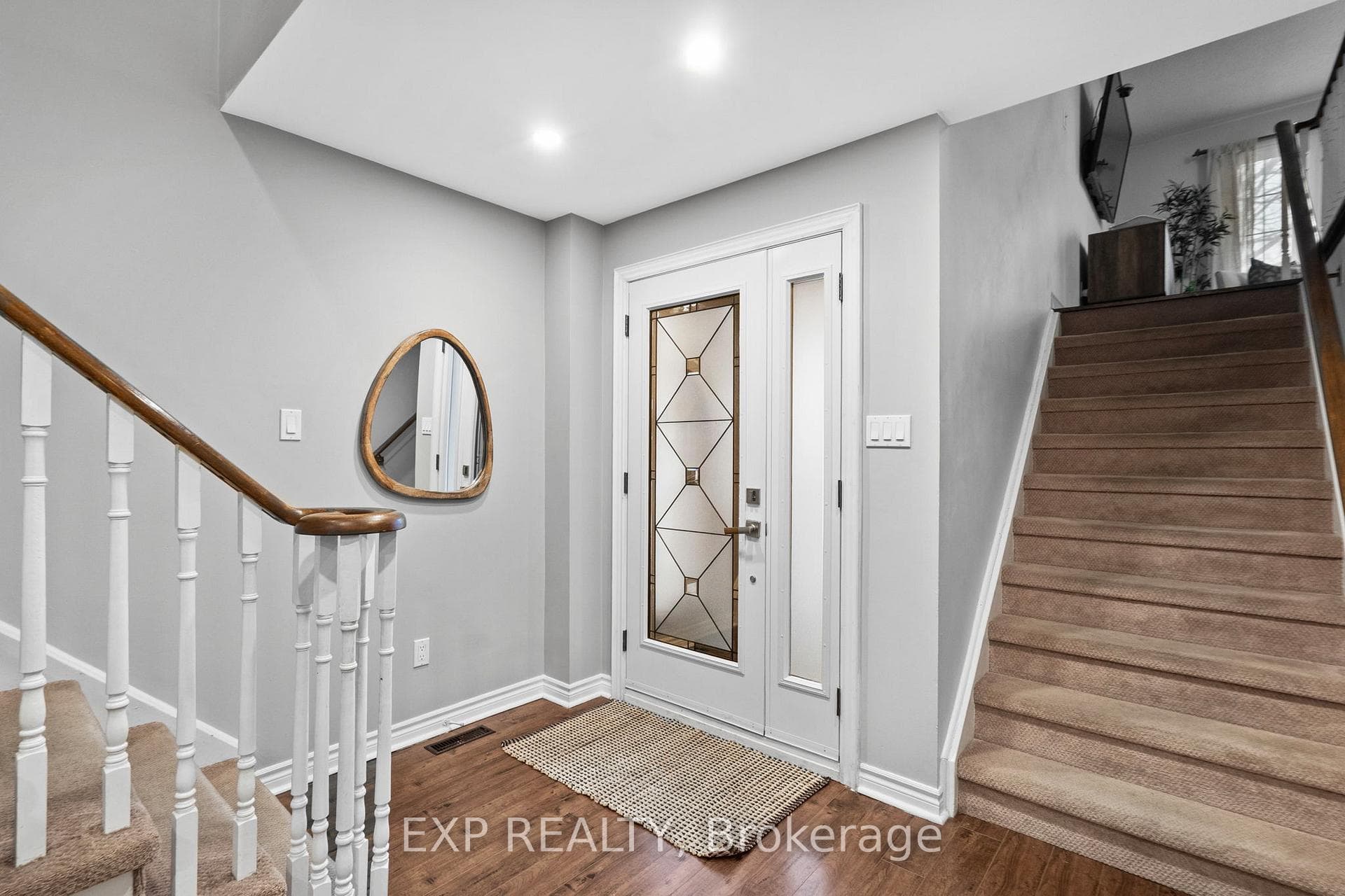 3005 Olympus Mews photo 14