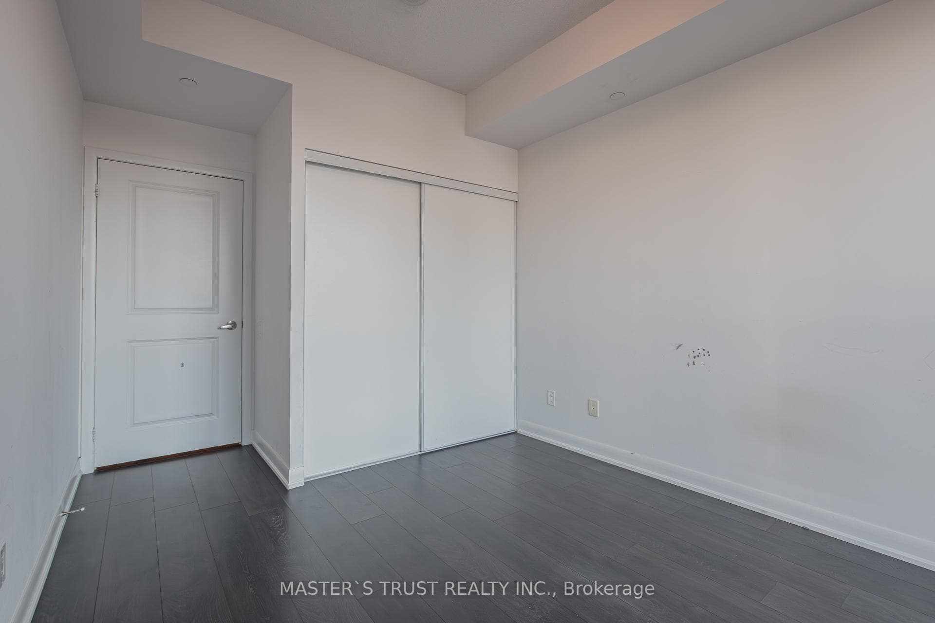 5168 Yonge Street Unit 217 photo 17