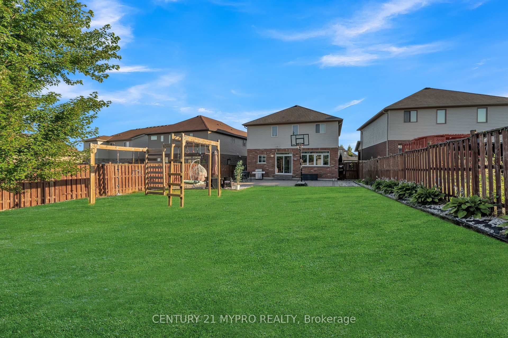 1036 Oakcrossing Road photo 40